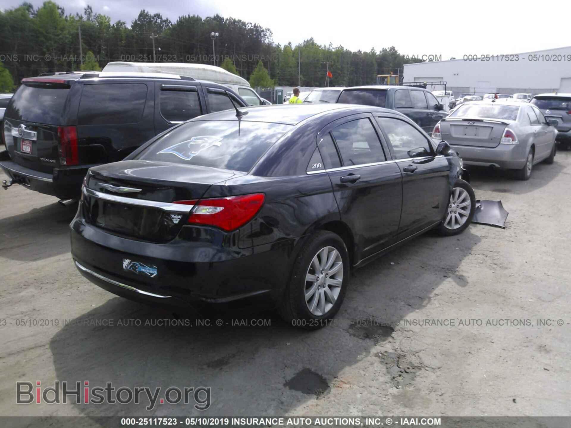2014 CHRYSLER 200 - VIN: 1C3CCBBB9EN175750 - Фото 4