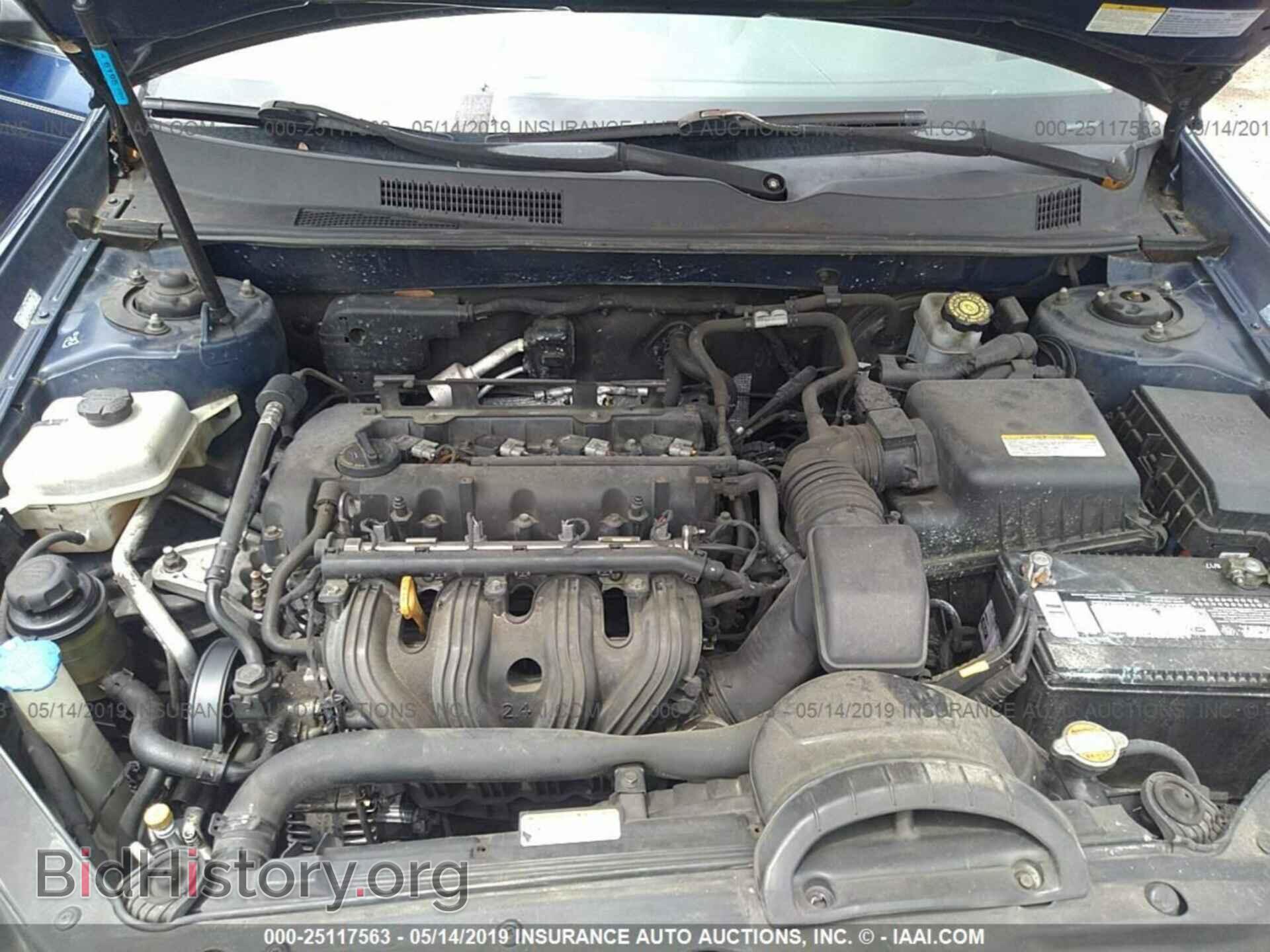 2007 KIA OPTIMA - VIN: KNAGE123X75133128 - Фото 10