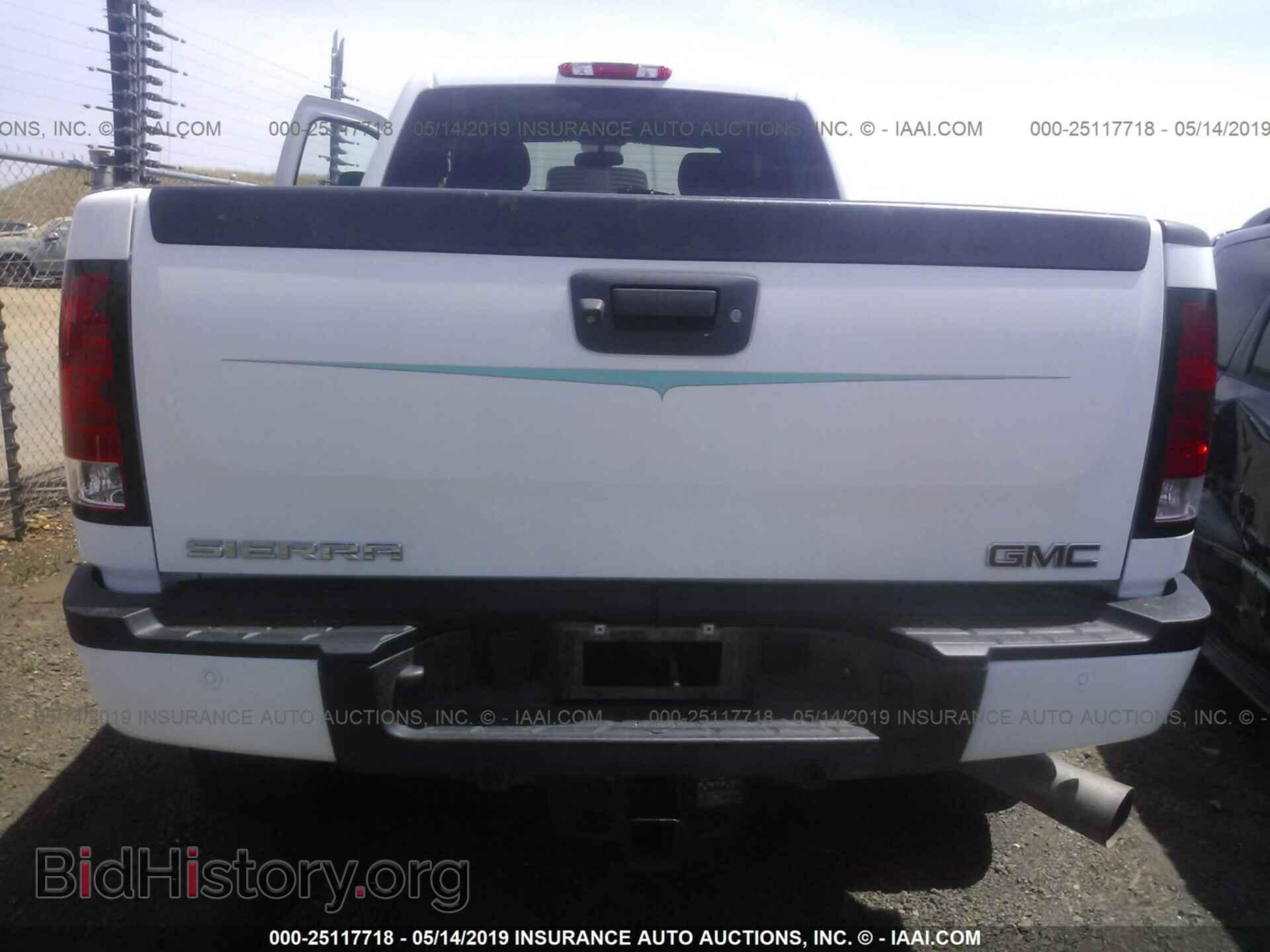 2014 GMC SIERRA - VIN: 1GT125E81EF100963 - Фото 8