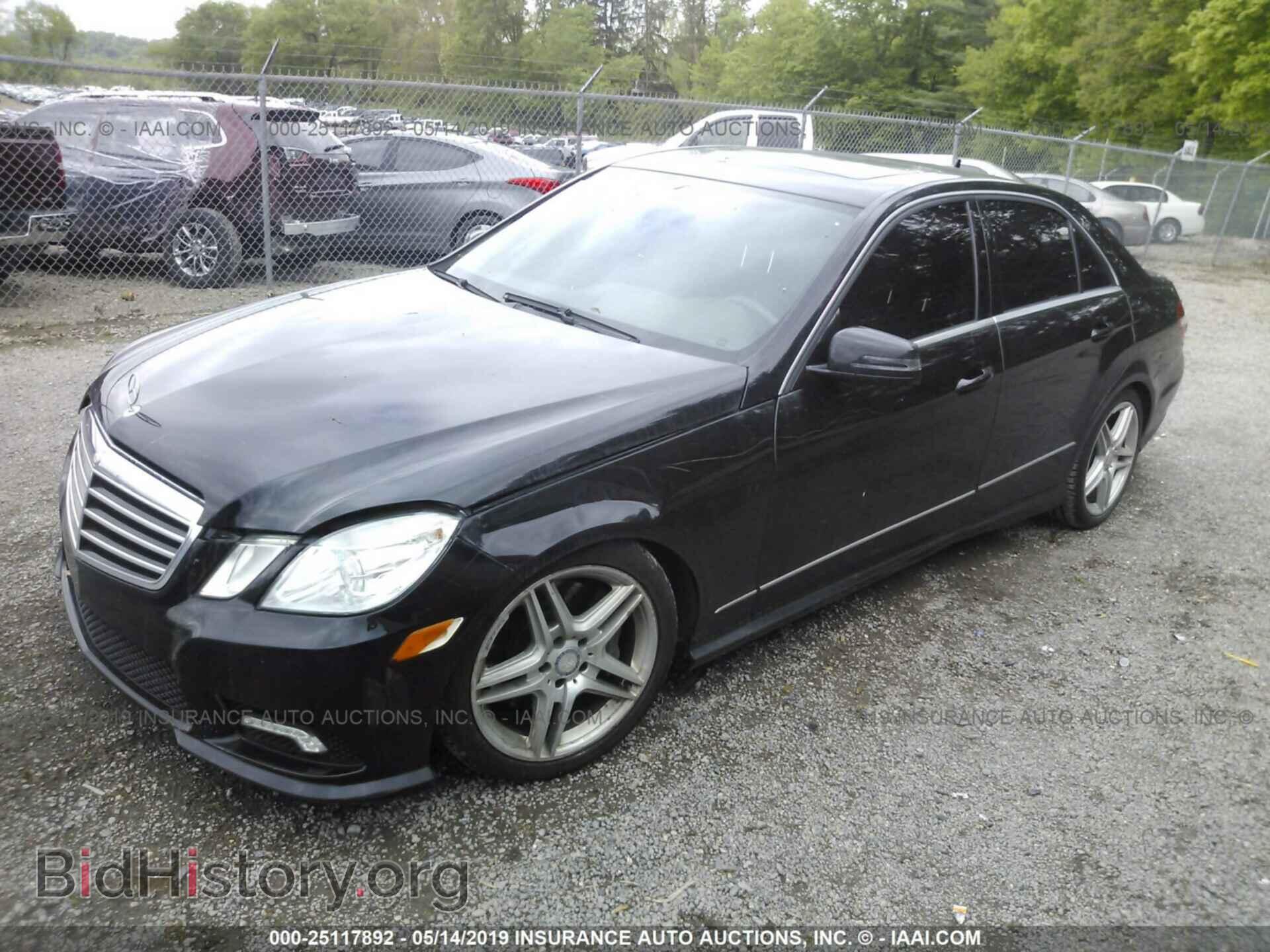 2011 MERCEDES-BENZ E - VIN: WDDHF9AB2BA364431 - Фото 2
