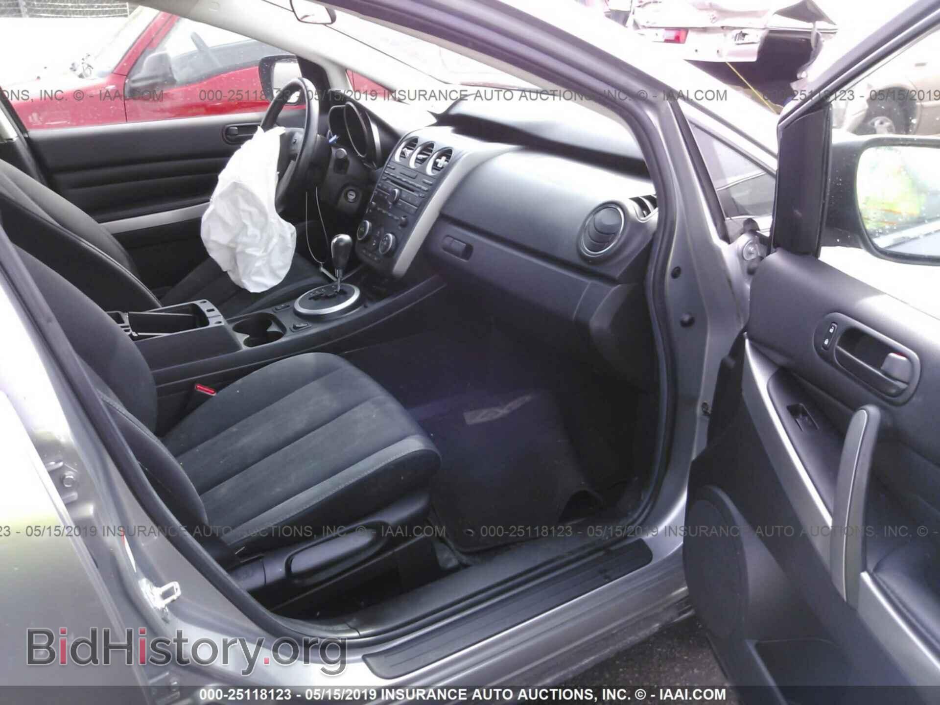 2011 MAZDA CX-7 - VIN: JM3ER2B56B0387261 - Фото 5