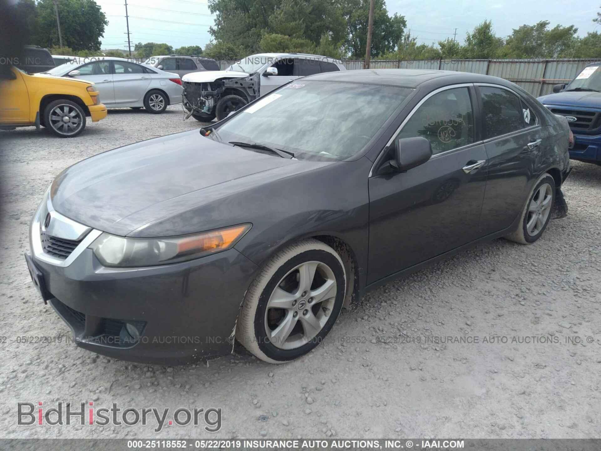 2010 ACURA TSX - VIN: JH4CU2F63AC003563 - Фото 2
