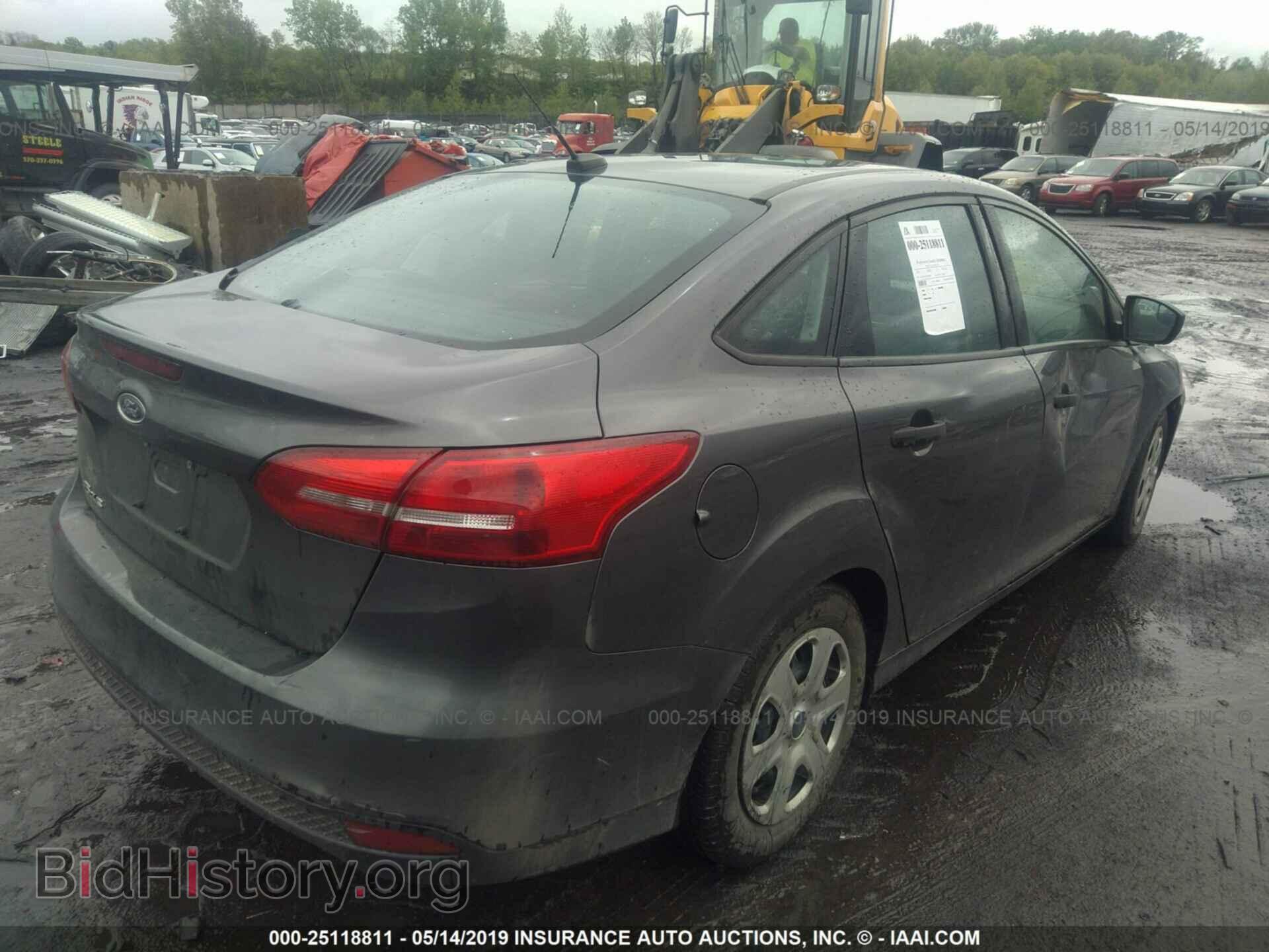 2015 FORD FOCUS - VIN: 1FADP3E27FL303945 - Photo 4