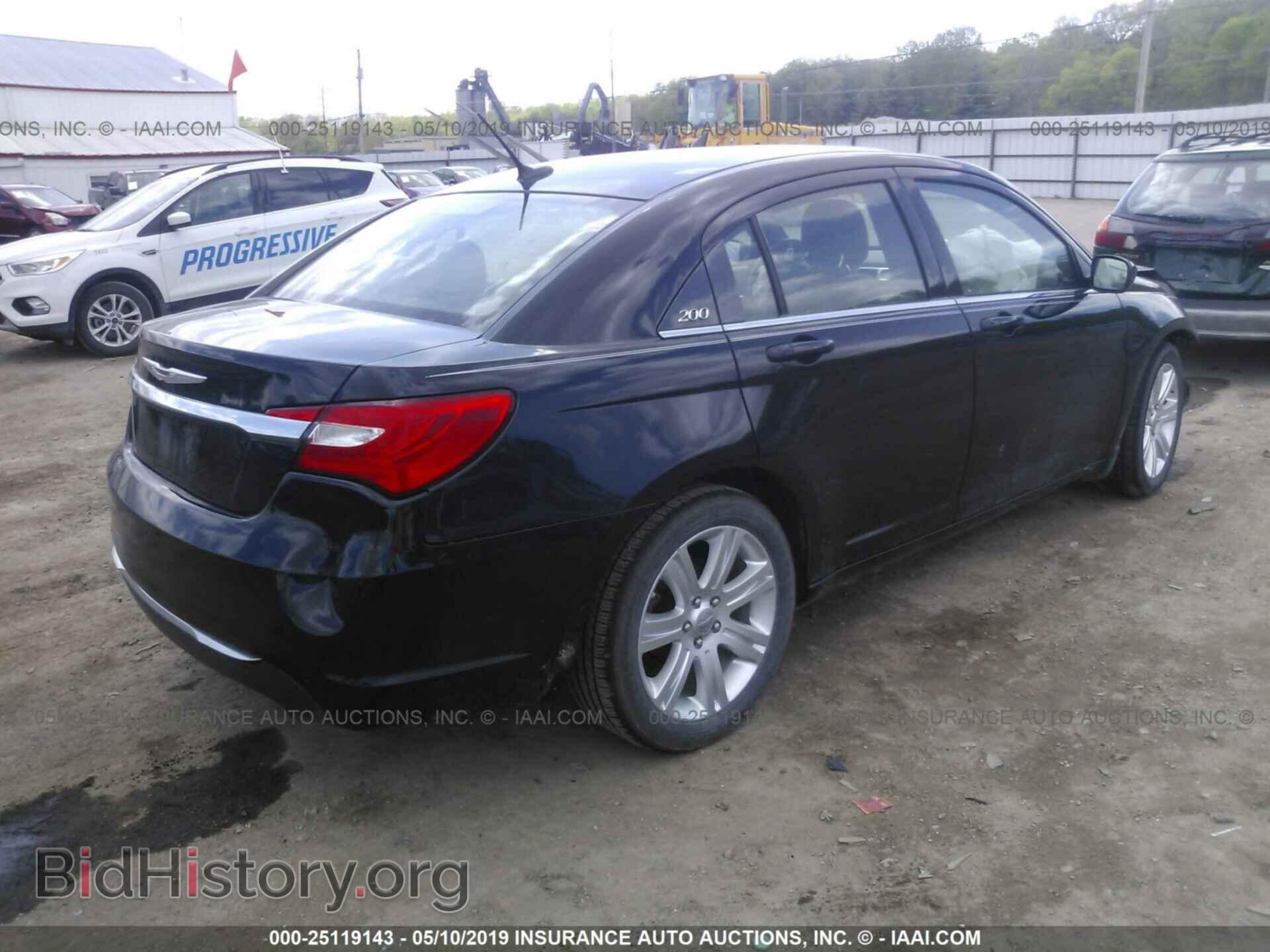 2013 CHRYSLER 200 - VIN: 1C3CCBAB5DN761667 - Фото 4