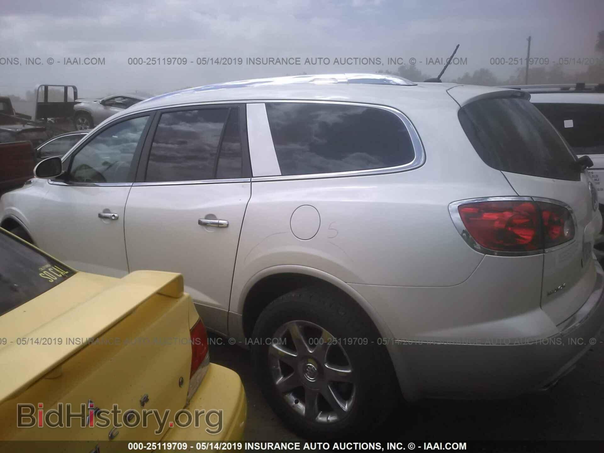 2008 BUICK ENCLAVE - VIN: 5GAEV23758J230118 - Фото 3