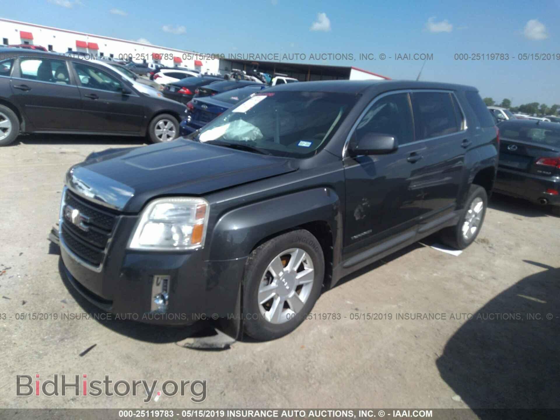 2010 GMC TERRAIN - VIN: 2CTALBEW2A6246629 - Photo 2