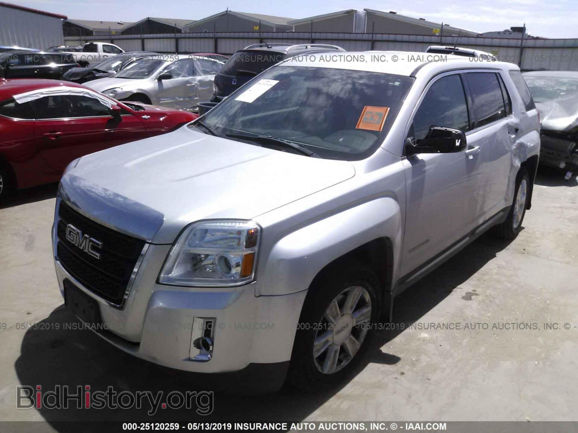 2011 GMC TERRAIN - VIN: 2CTALMEC9B6320339 - Photo 2
