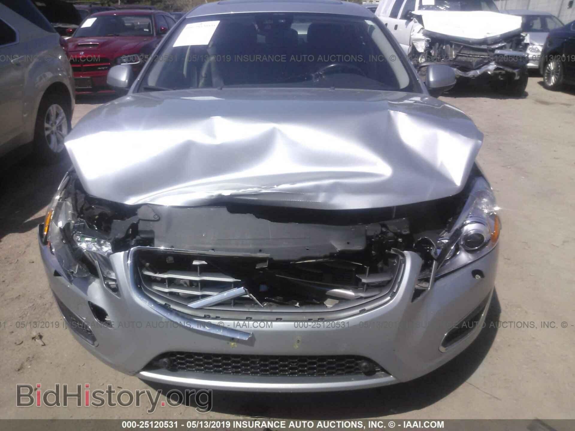 2011 VOLVO S60 - VIN: YV1902FH4B2014968 - Фото 6