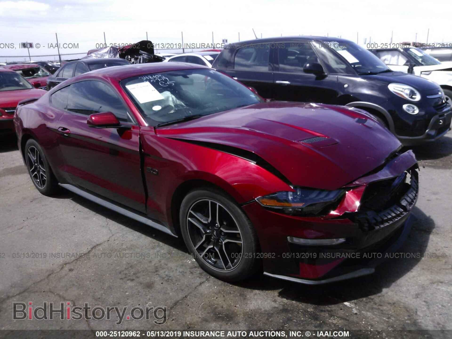 Photo 1FA6P8CF8J5165700 - FORD MUSTANG 2018