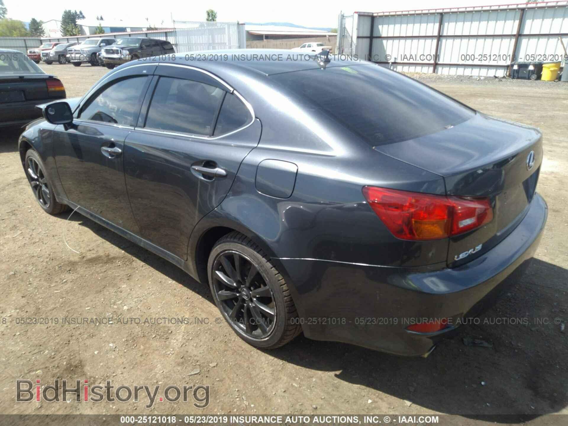 2007 LEXUS IS - VIN: JTHCK262372018050 - Photo 3