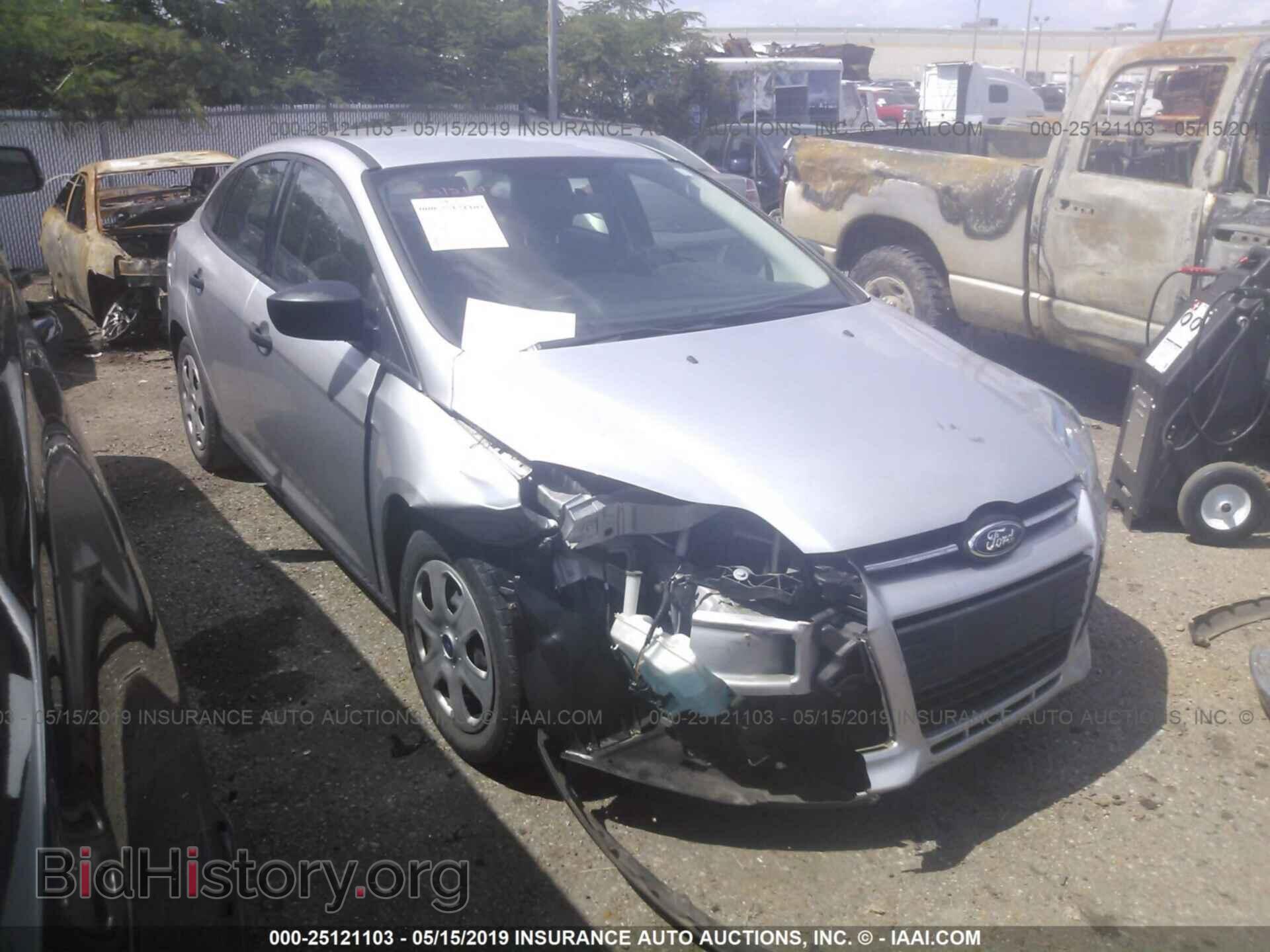 Photo 1FADP3E23DL207324 - FORD FOCUS 2013