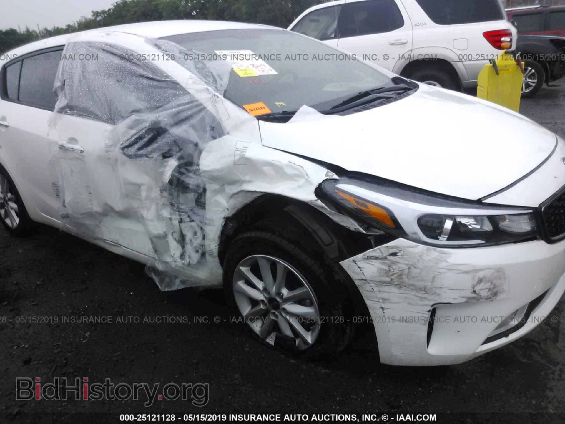 2017 KIA FORTE - VIN: KNAFK5A84H5675562 - Photo 6