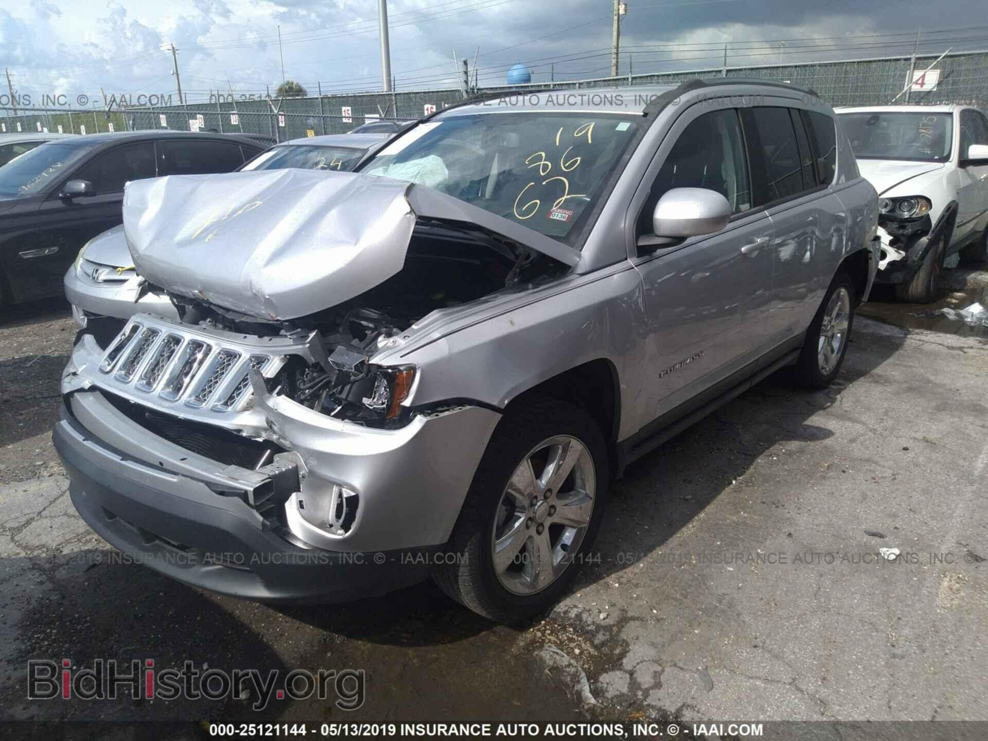 2014 JEEP COMPASS - VIN: 1C4NJCEB7ED628619 - Photo 2