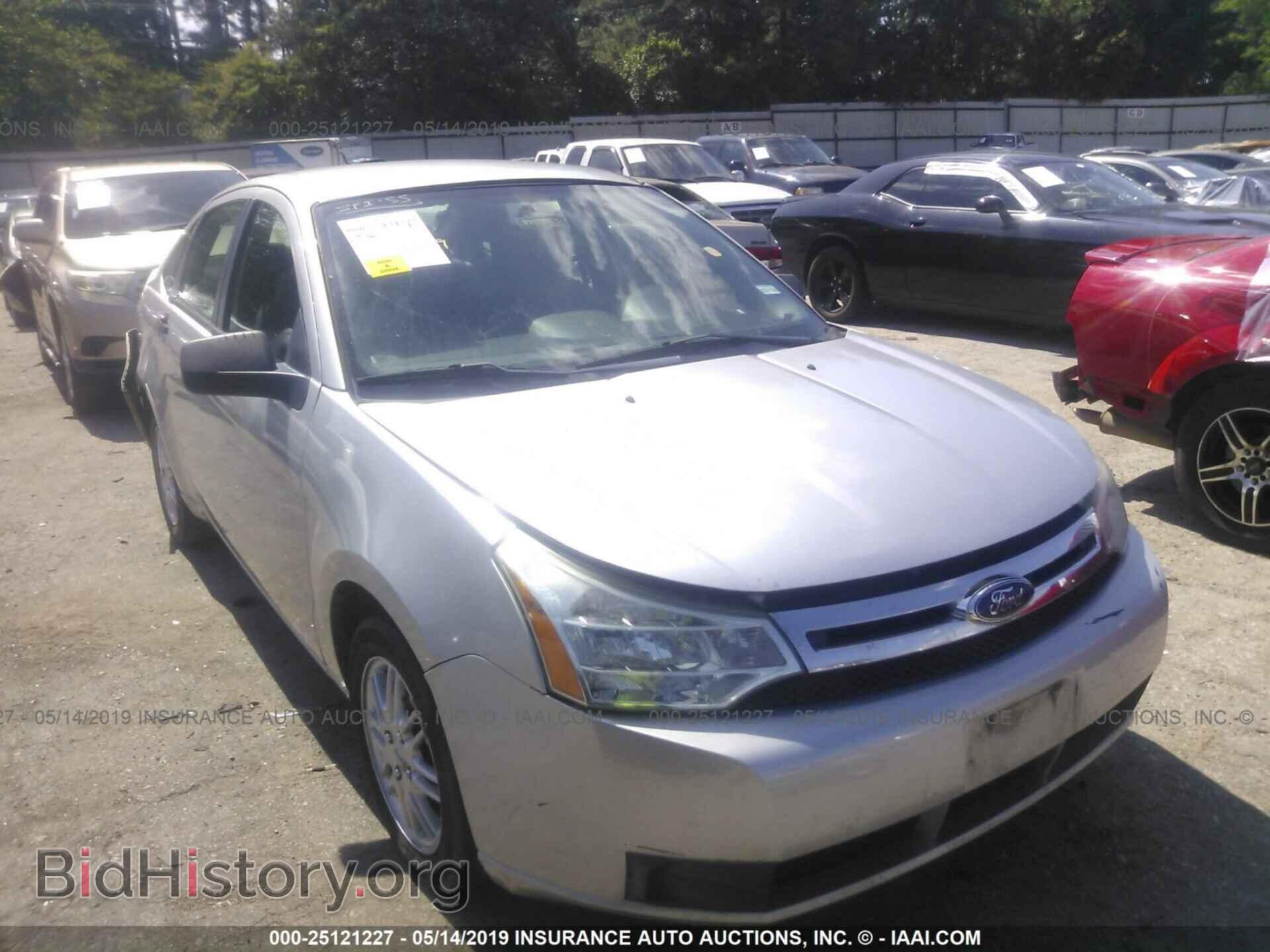Photo 1FAHP35N39W244164 - FORD FOCUS 2009