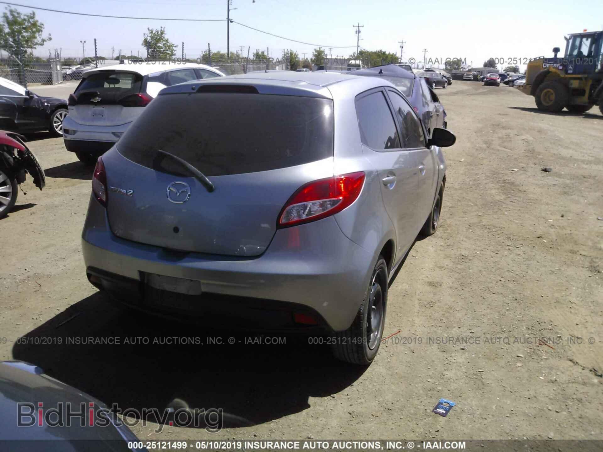 2014 MAZDA MAZDA2 - VIN: JM1DE1KZ4E0188484 - Фото 4