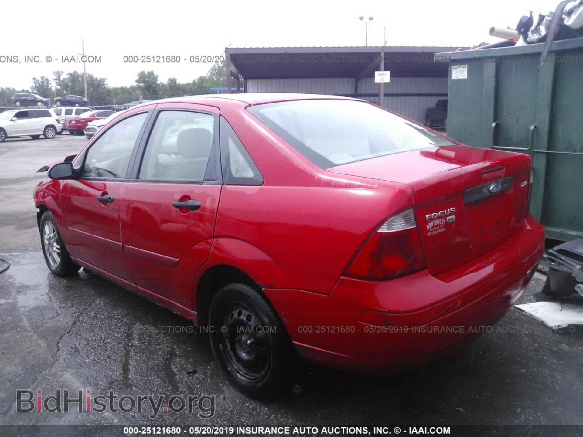 2005 FORD FOCUS - VIN: 1FAFP34N75W191407 - Фото 3