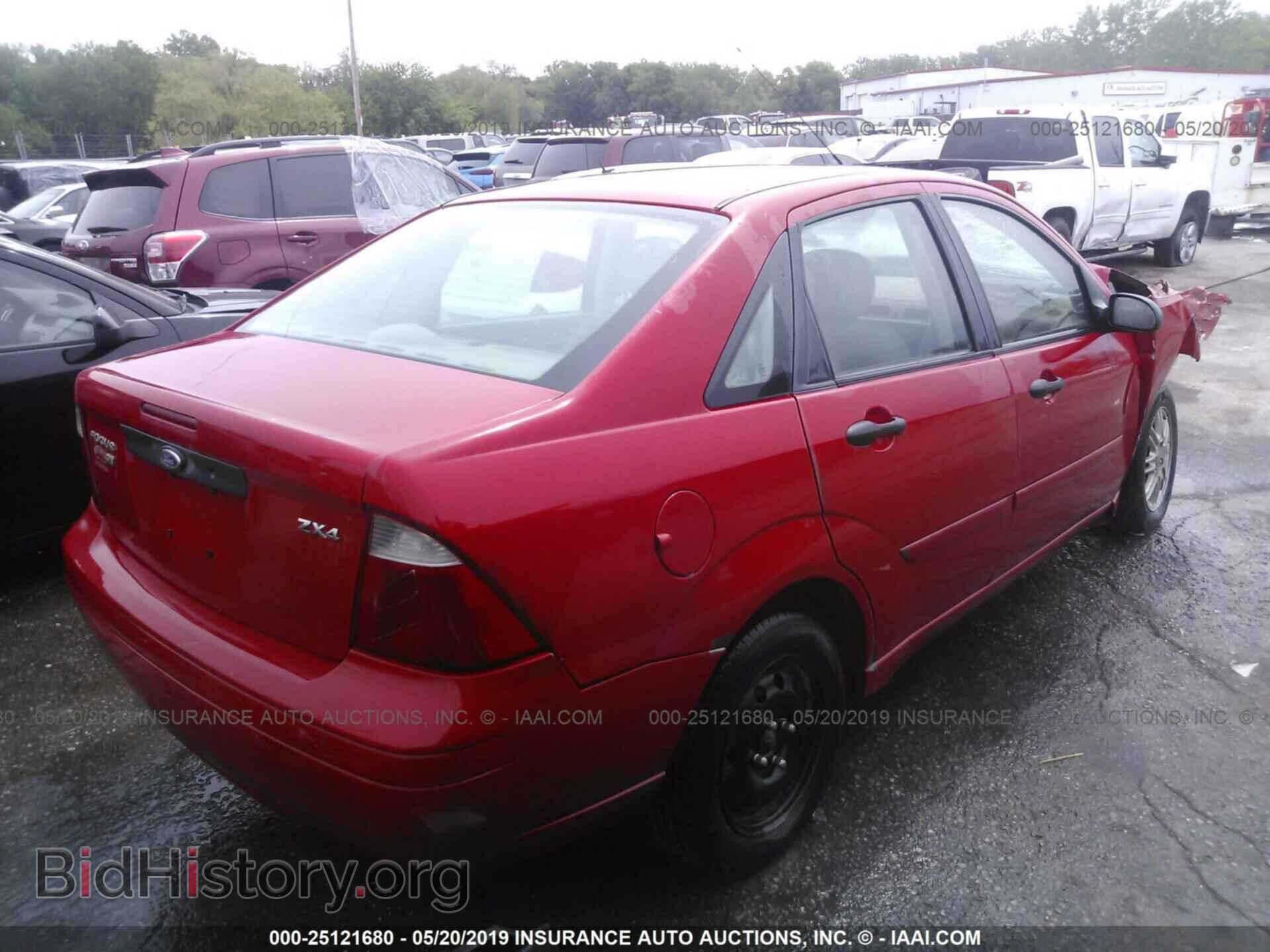 2005 FORD FOCUS - VIN: 1FAFP34N75W191407 - Фото 4