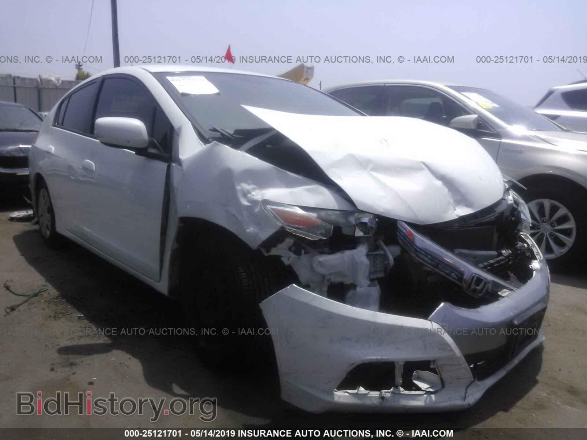 Фотография JHMZE2H34DS002765 - HONDA INSIGHT 2013
