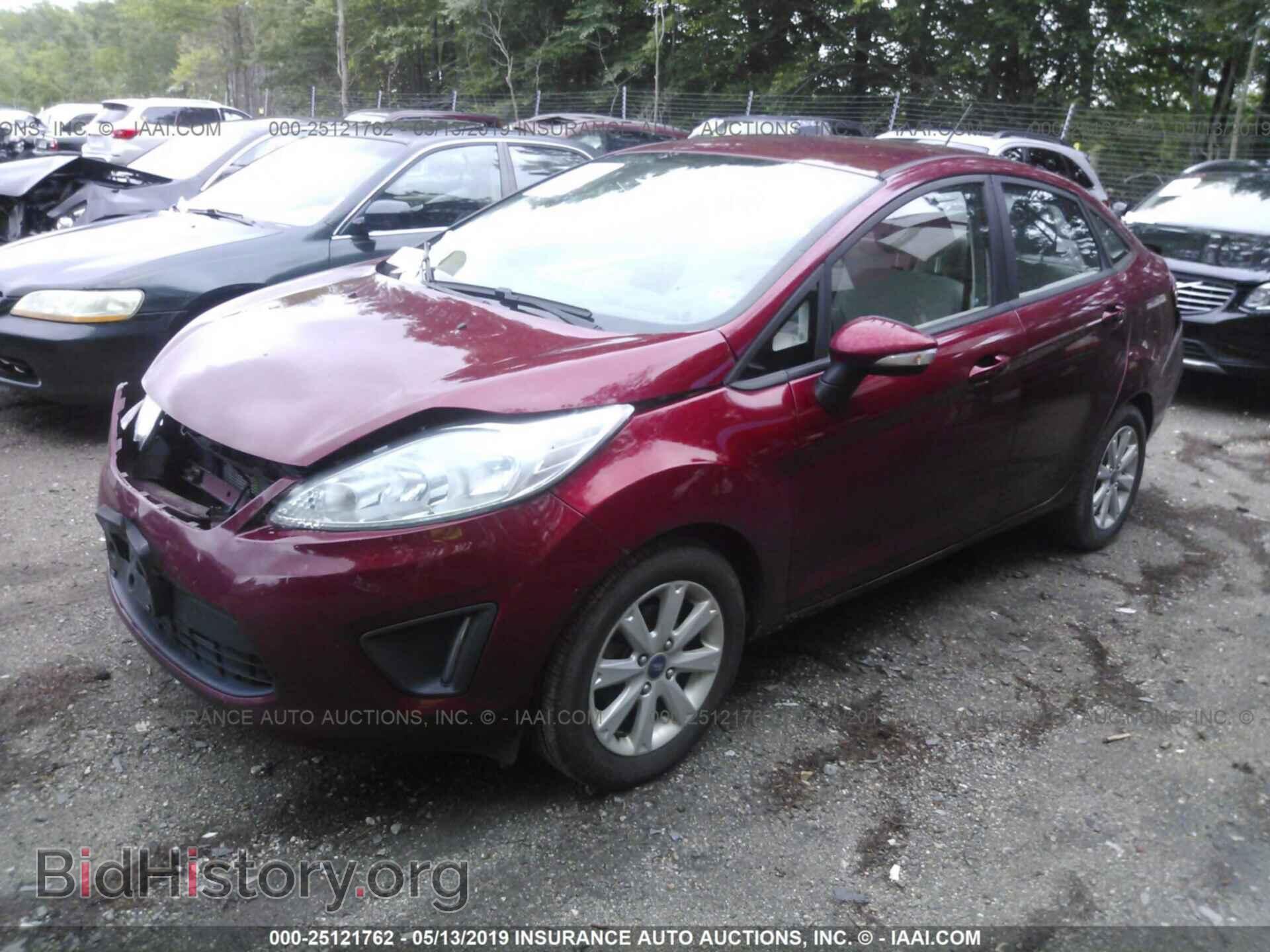 2013 FORD FIESTA - VIN: 3FADP4BJ2DM203779 - Фото 2