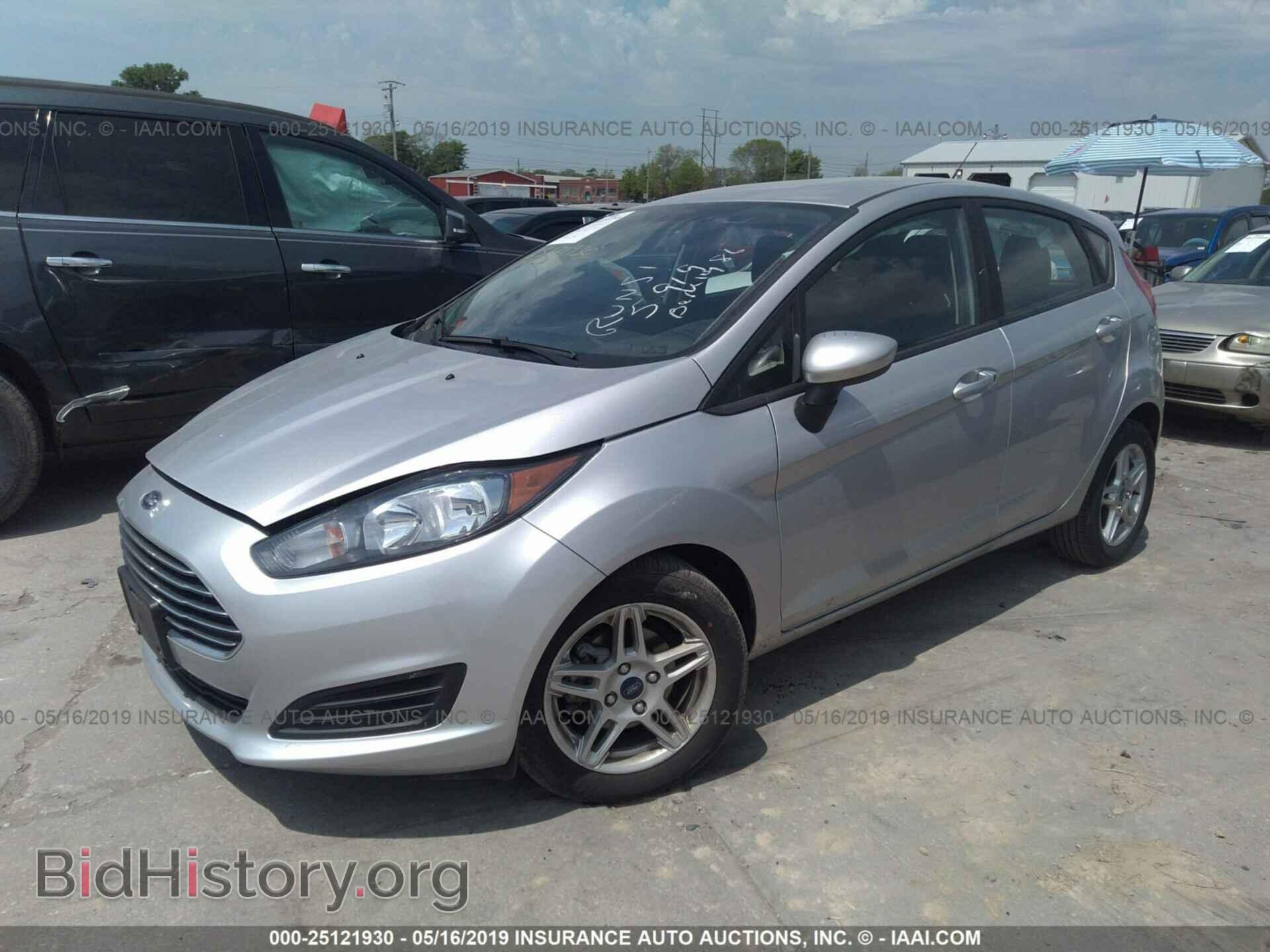 2018 FORD FIESTA - VIN: 3FADP4EJXJM136405 - Фото 2