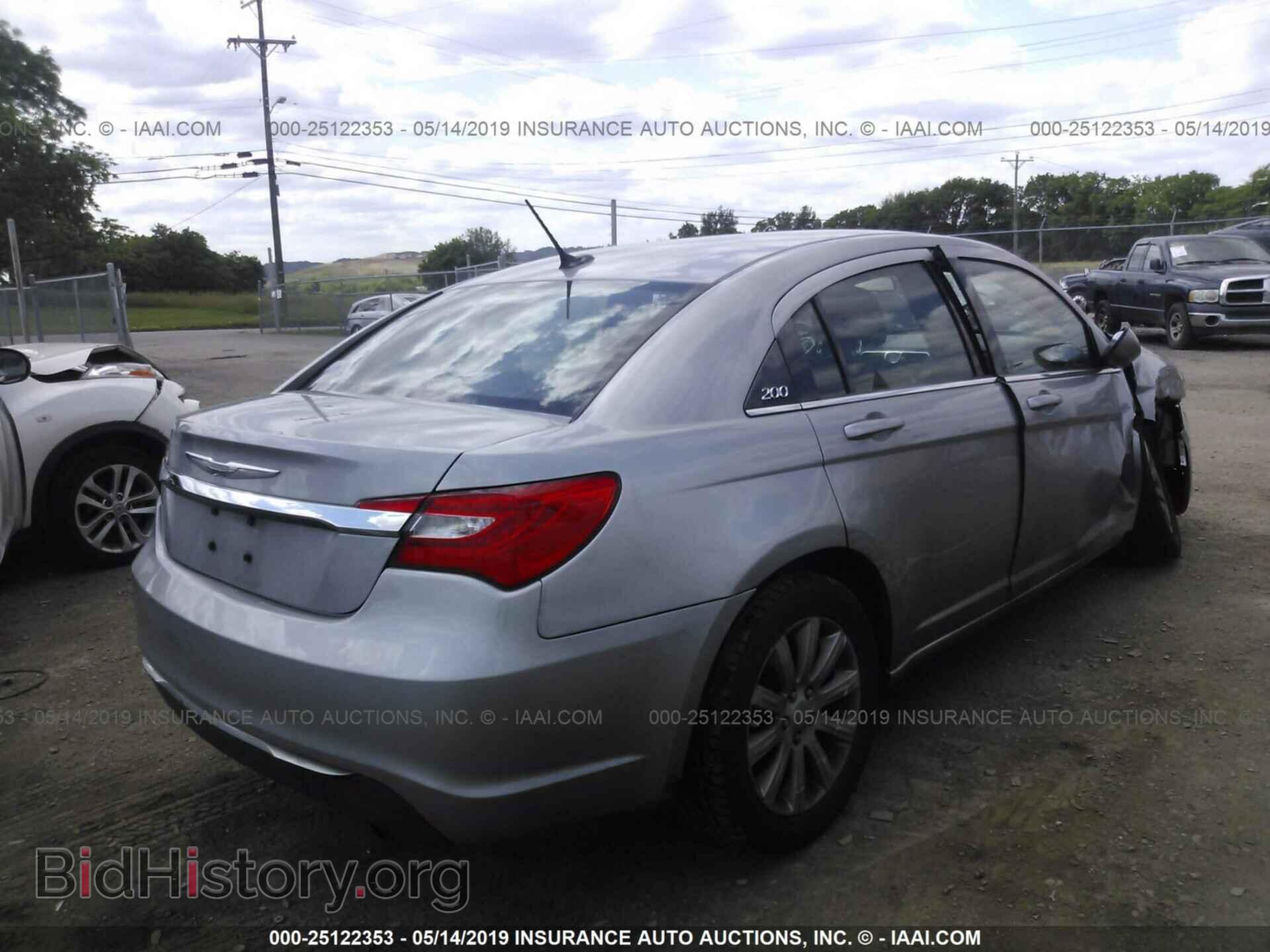 2013 CHRYSLER 200 - VIN: 1C3CCBBB8DN760852 - Photo 4
