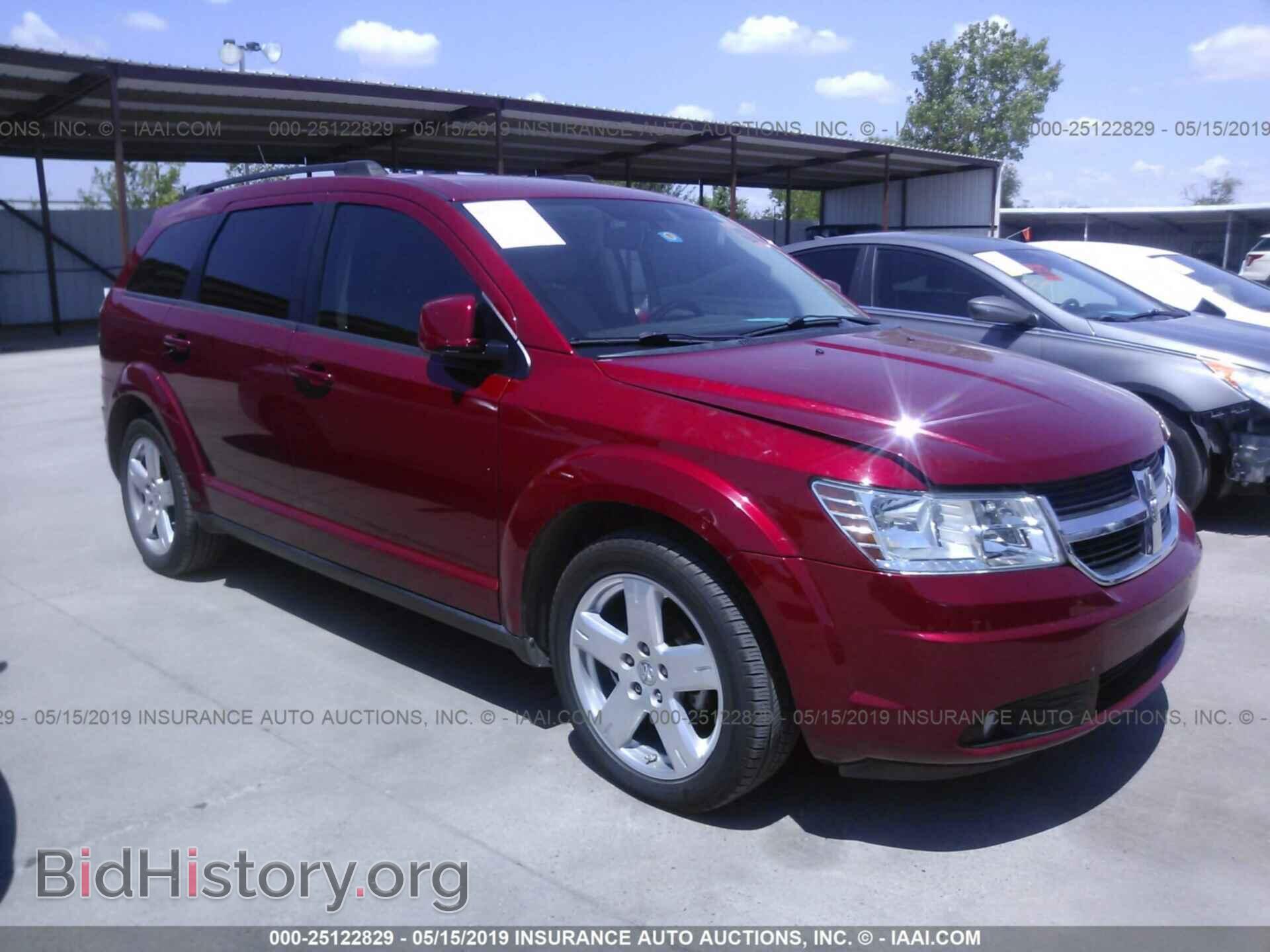 Фотография 3D4PH5FVXAT215576 - DODGE JOURNEY 2010
