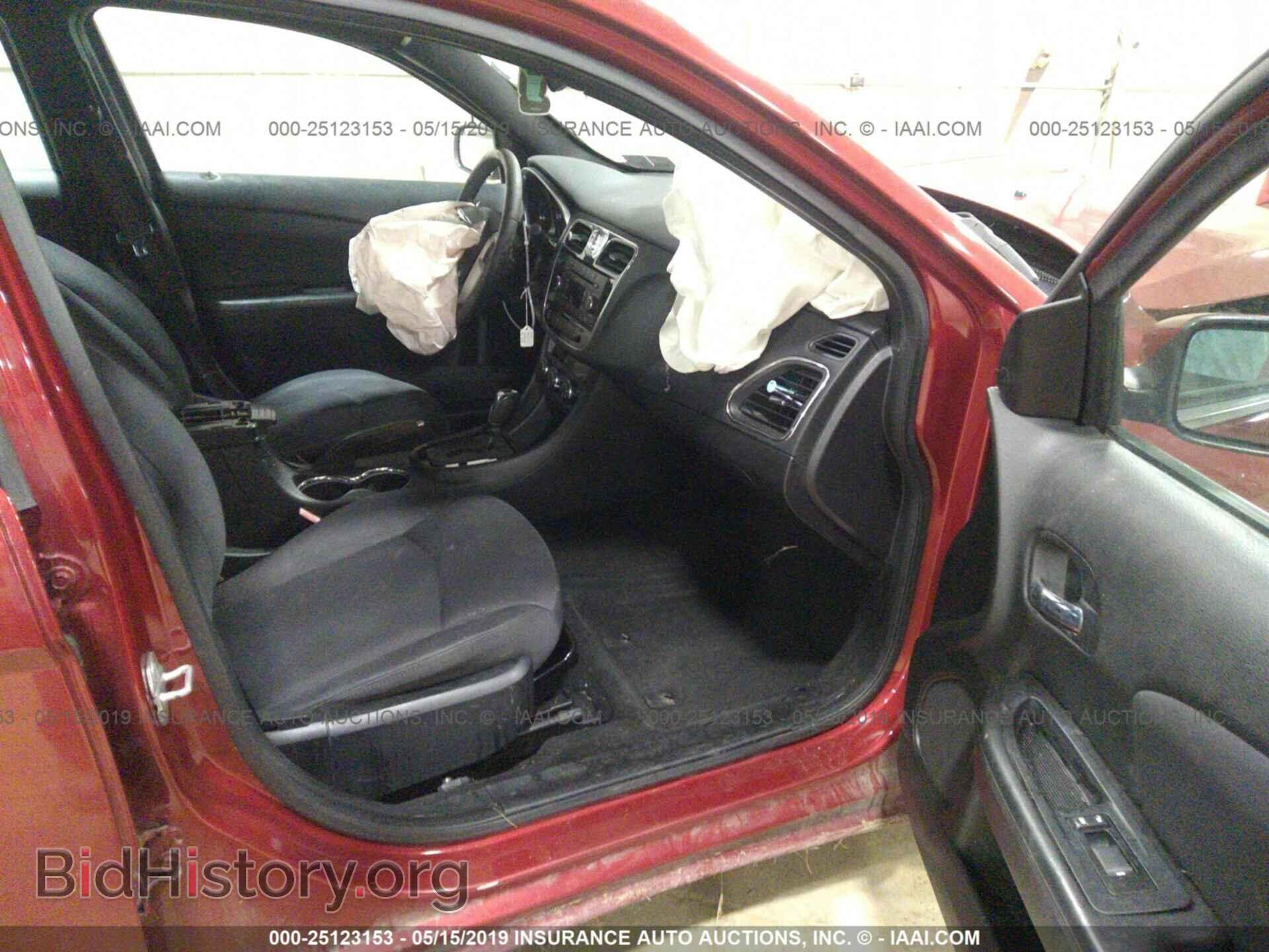 2013 CHRYSLER 200 - VIN: 1C3CCBBG1DN720401 - Фото 5