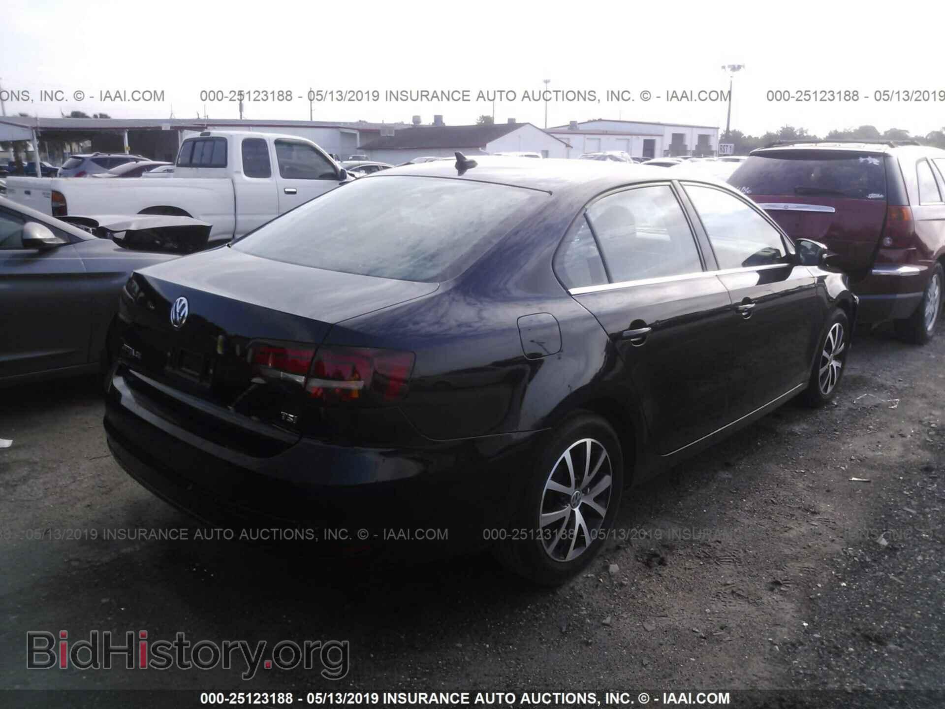2017 VOLKSWAGEN JETTA - VIN: 3VWDB7AJXHM304499 - Фото 4