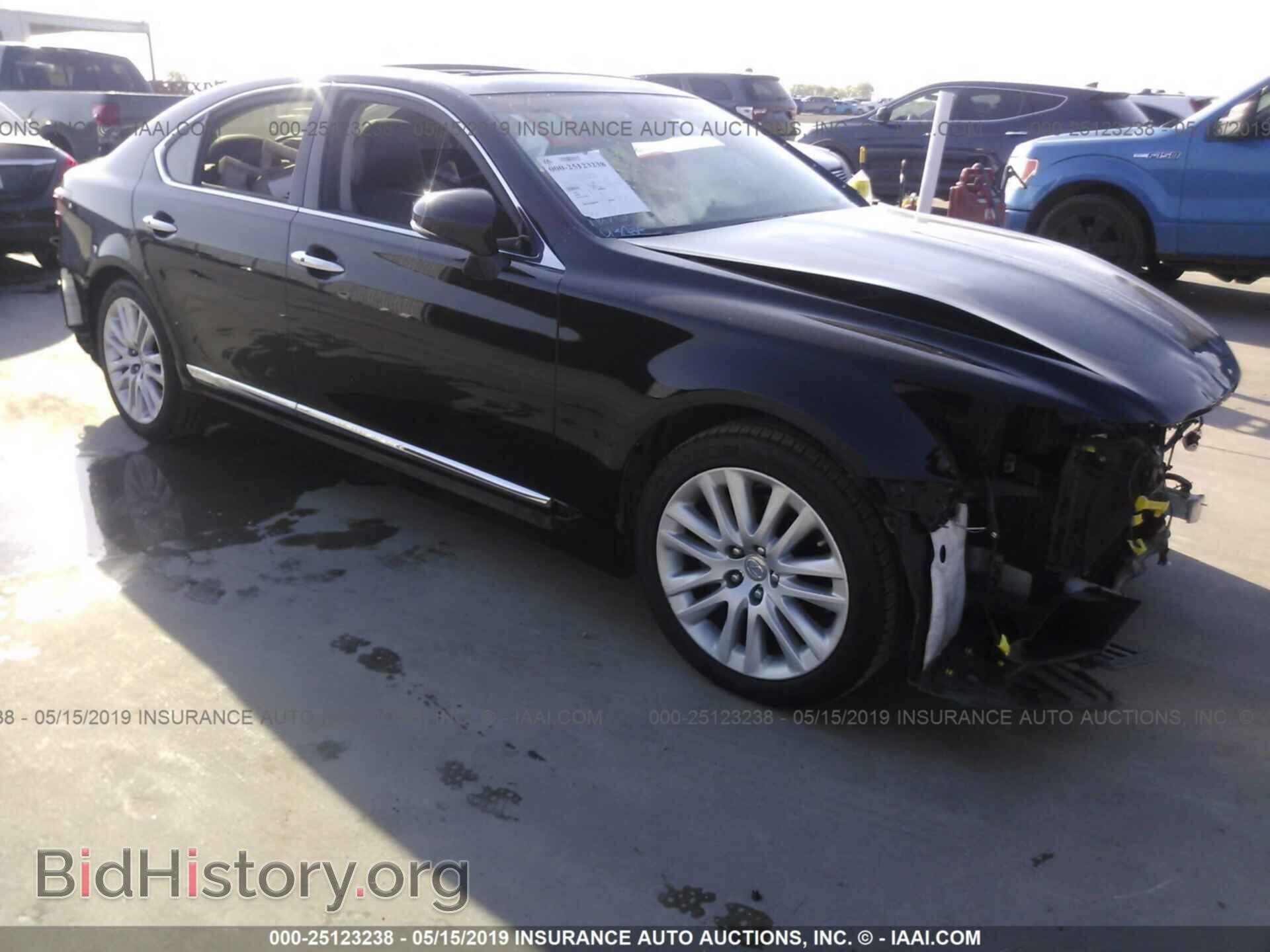 Photo JTHBL5EFXD5123130 - LEXUS LS 2013