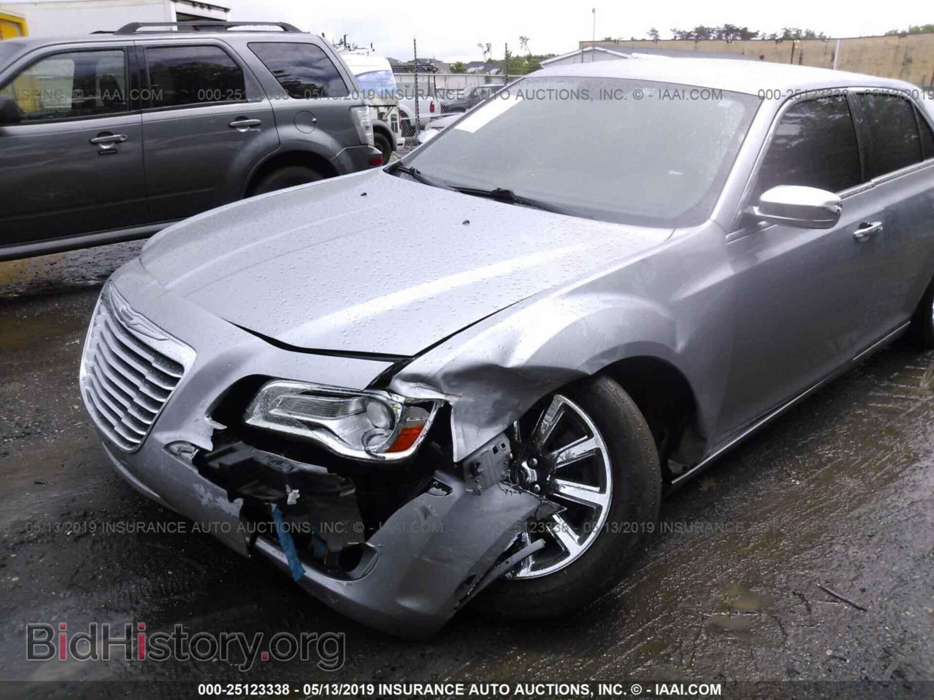 2013 CHRYSLER 300C - VIN: 2C3CCAET0DH572205 - Фото 6