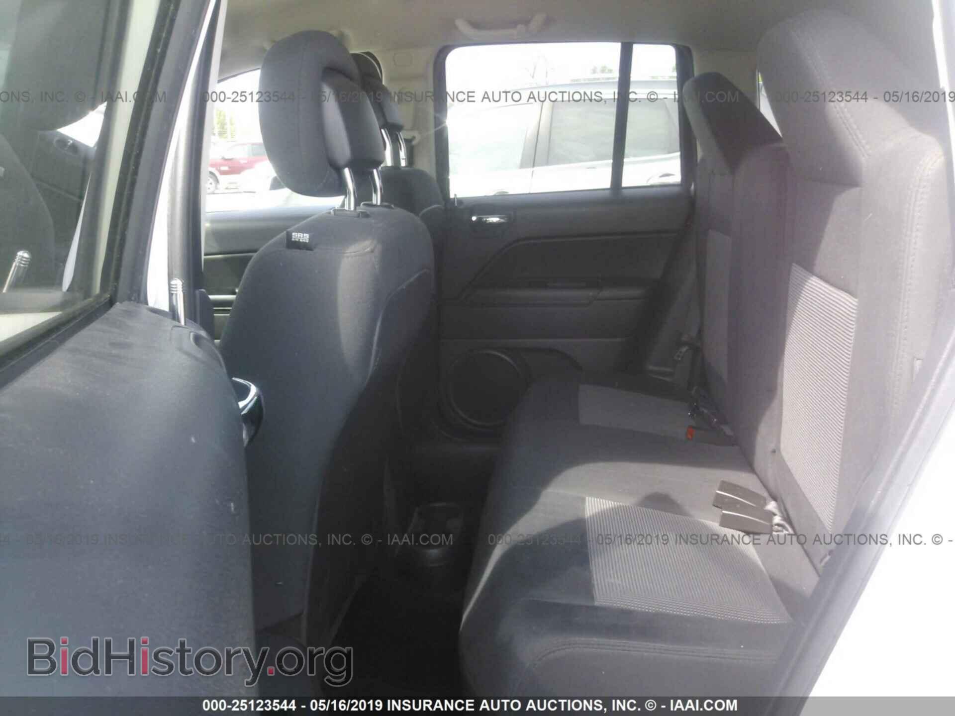 2011 JEEP COMPASS - VIN: 1J4NF1FBXBD278946 - Фото 8