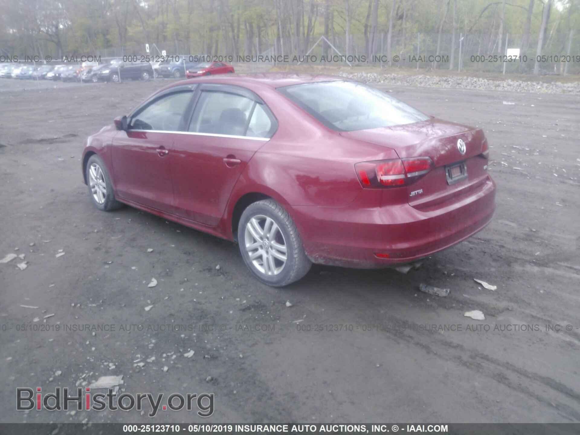 2017 VOLKSWAGEN JETTA - VIN: 3VW2B7AJXHM275500 - Photo 3