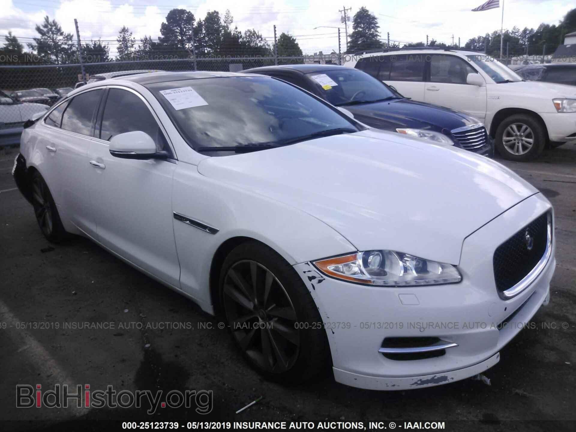 Фотография SAJWA3HT8FMV89566 - JAGUAR XJ 2015