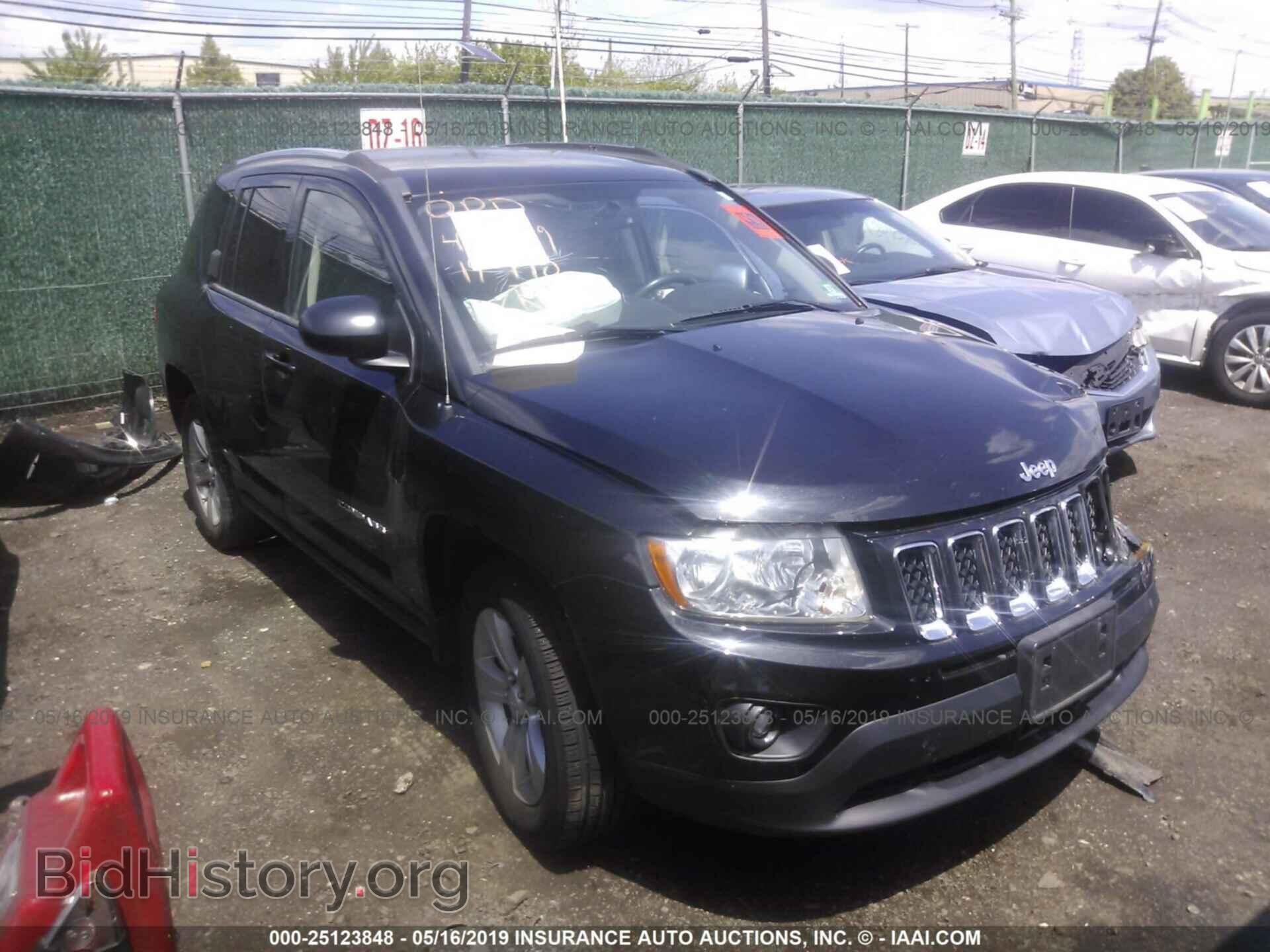 Фотография 1J4NF1FB2BD219129 - JEEP COMPASS 2011