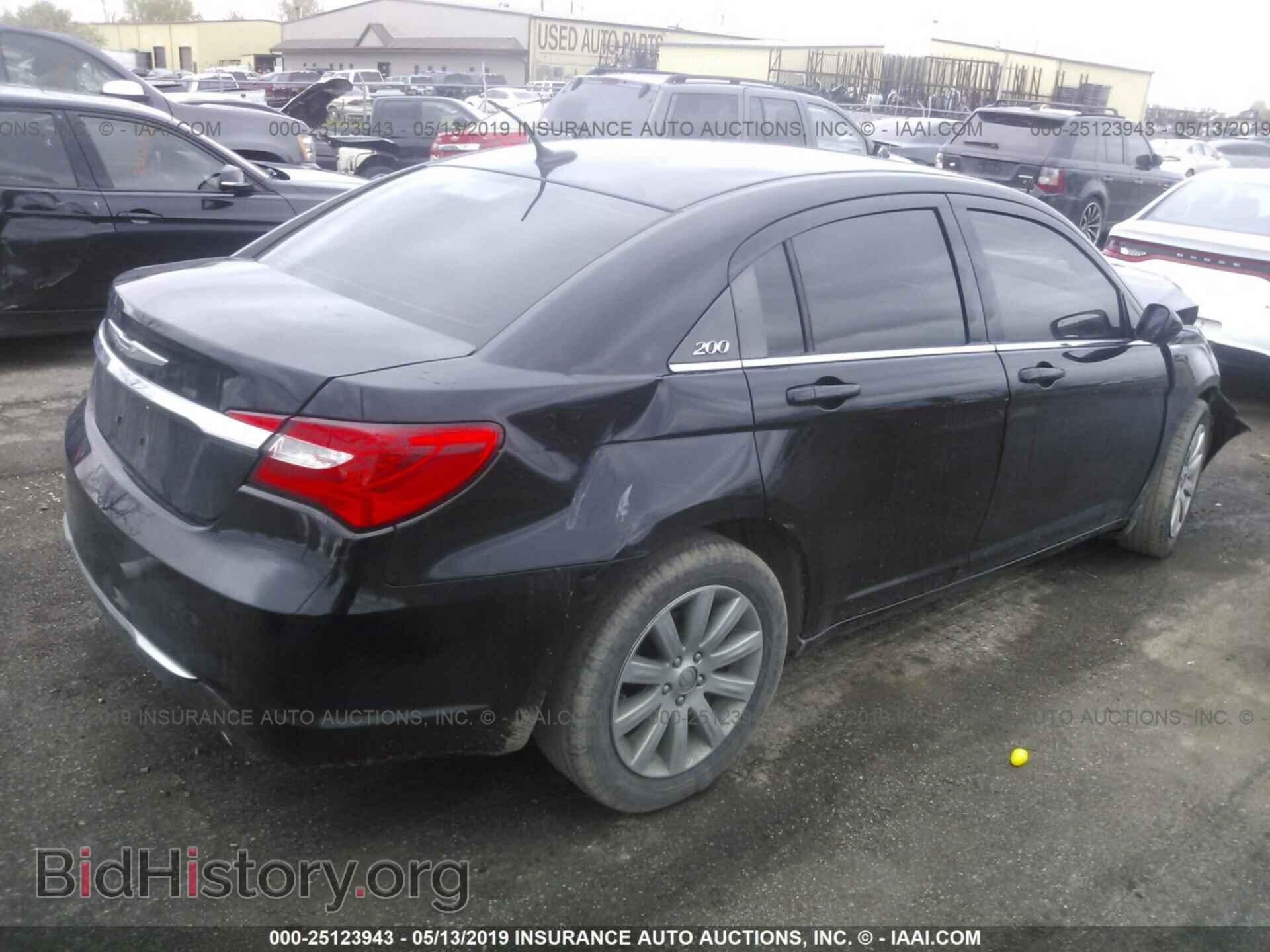 2013 CHRYSLER 200 - VIN: 1C3CCBBG9DN559747 - Photo 4