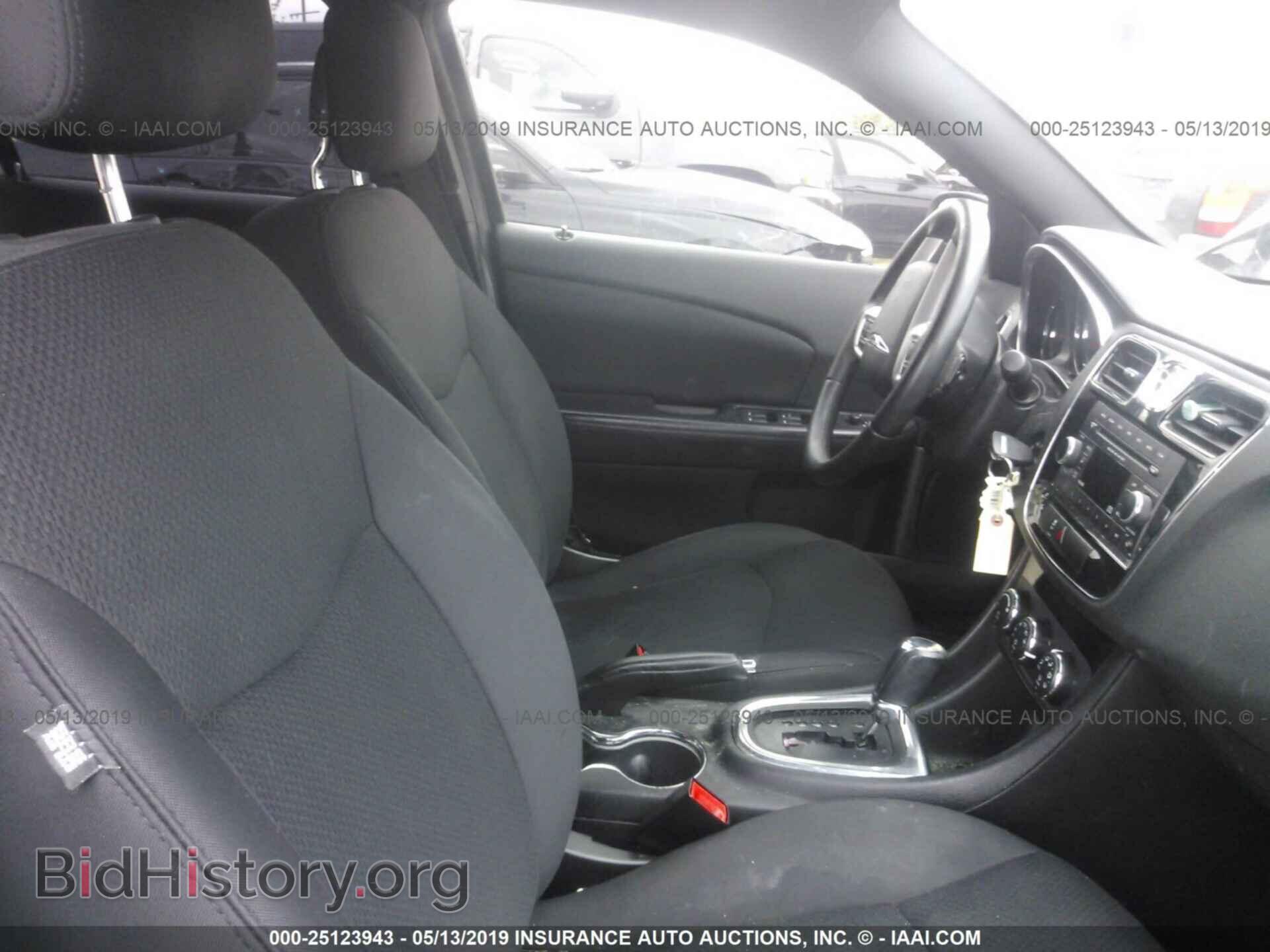 2013 CHRYSLER 200 - VIN: 1C3CCBBG9DN559747 - Photo 5