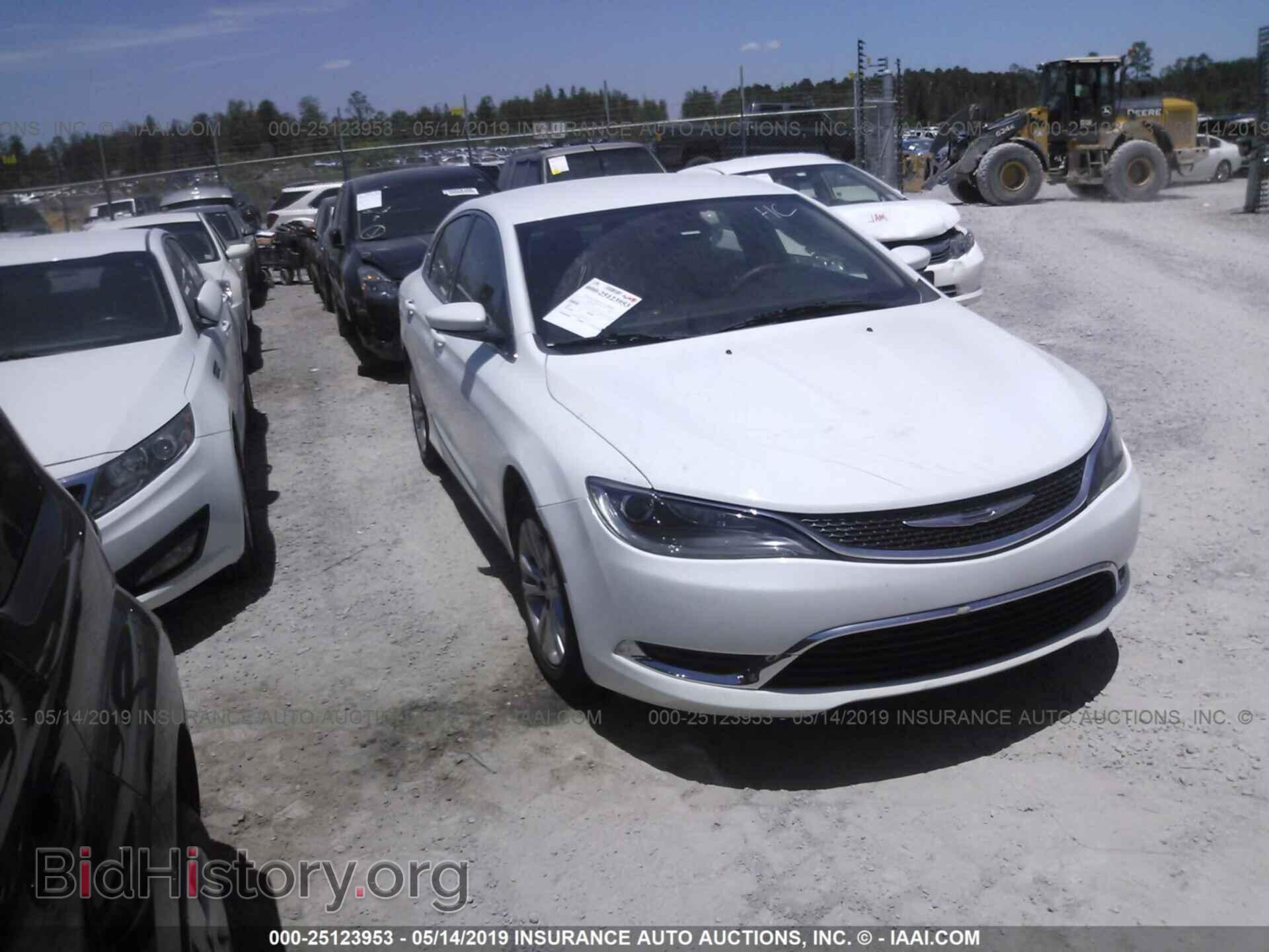 Photo 1C3CCCAB6FN632717 - CHRYSLER 200 2015