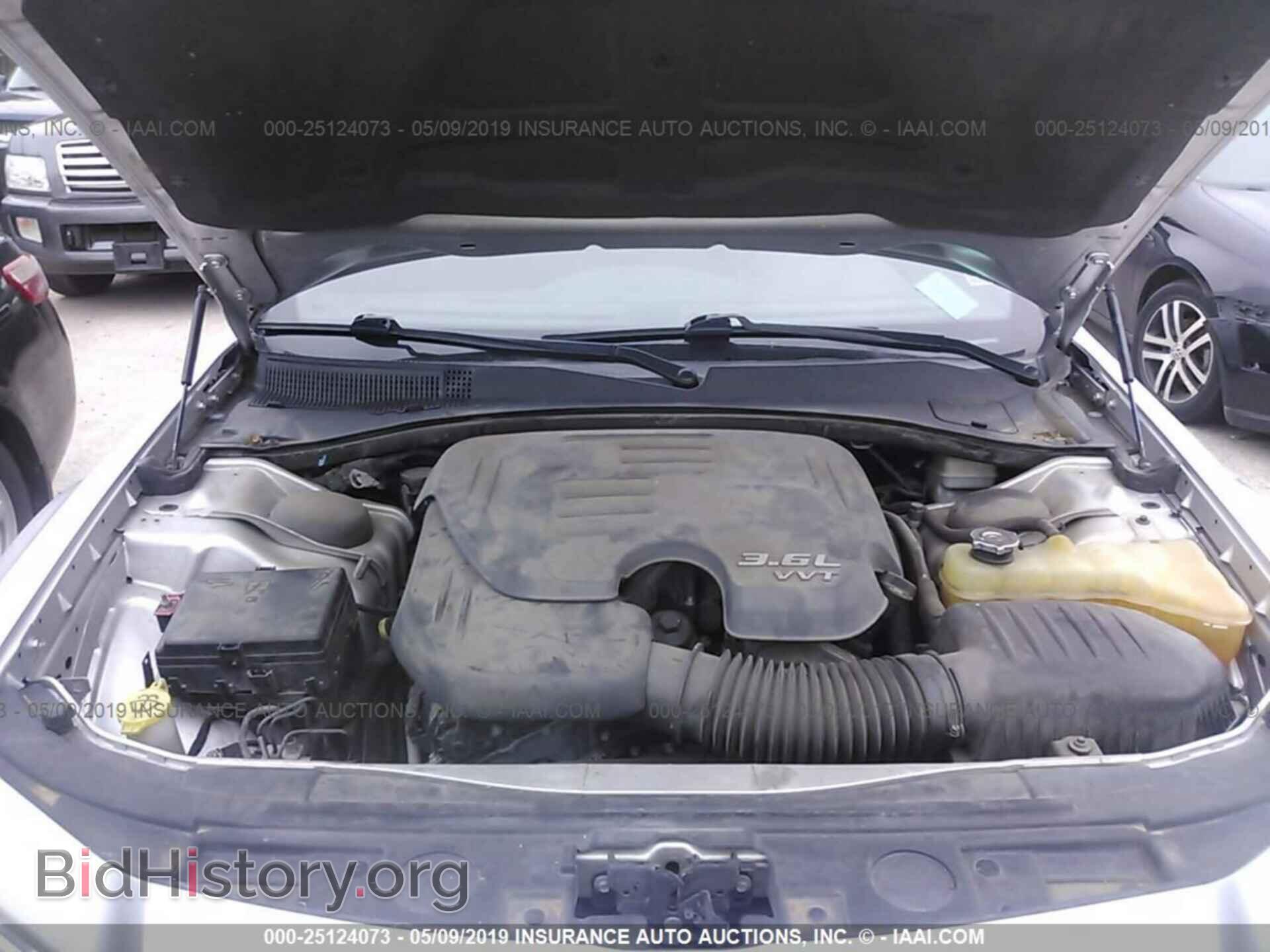 2012 CHRYSLER 300 - VIN: 2C3CCAAG5CH104686 - Photo 10