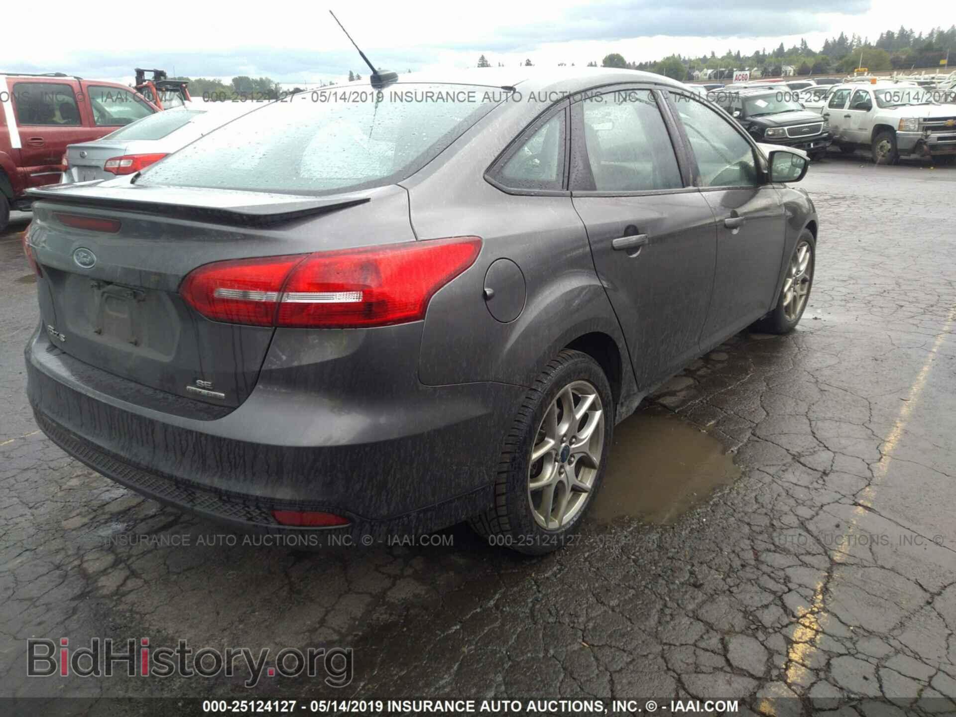 2015 FORD FOCUS - VIN: 1FADP3F22FL379474 - Photo 4