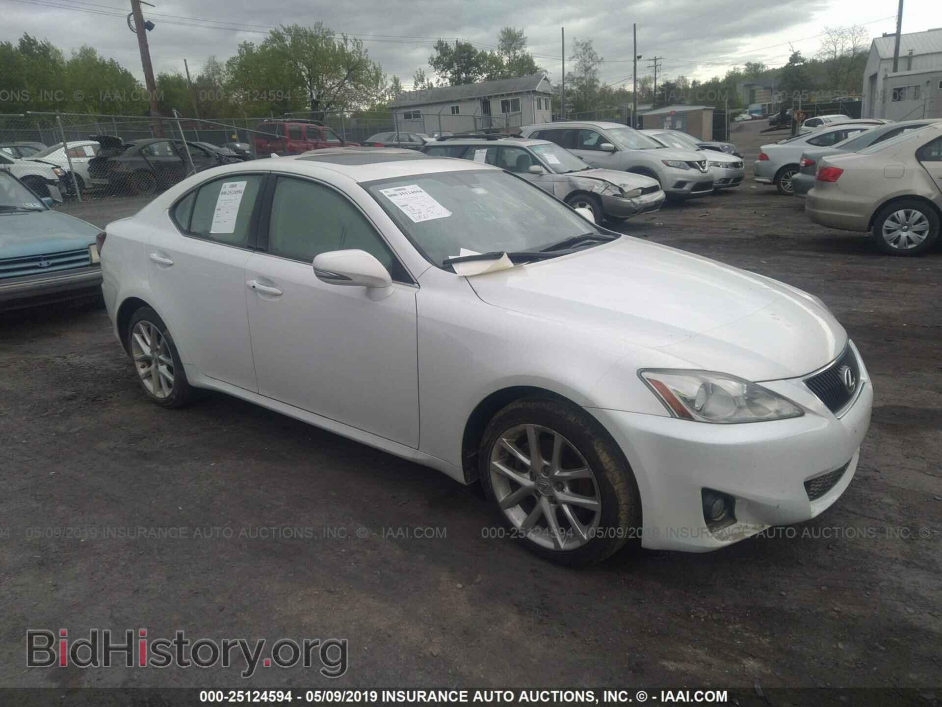 Photo JTHCF5C28C5055842 - LEXUS IS 2012