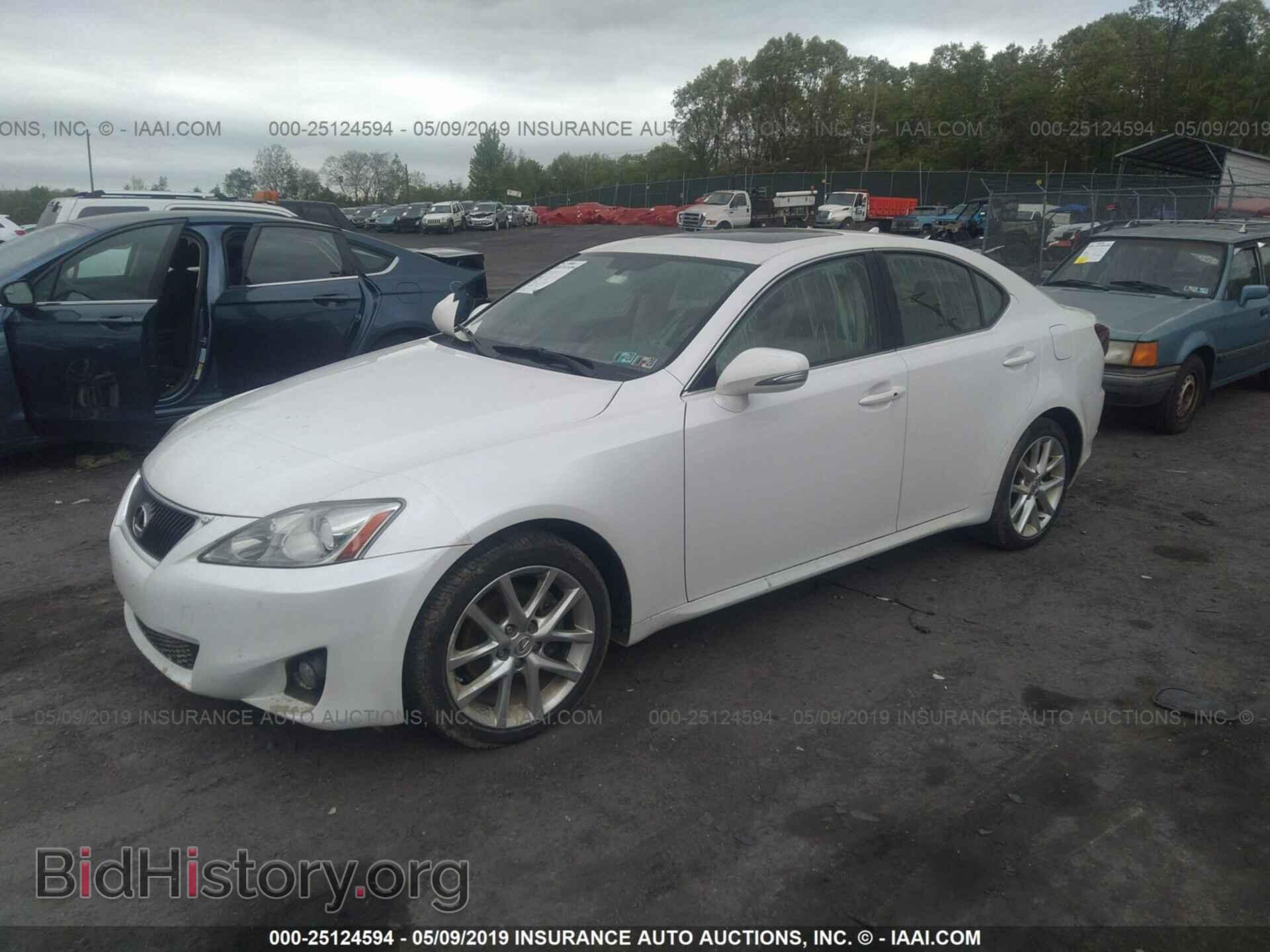 2012 LEXUS IS - VIN: JTHCF5C28C5055842 - Фото 2