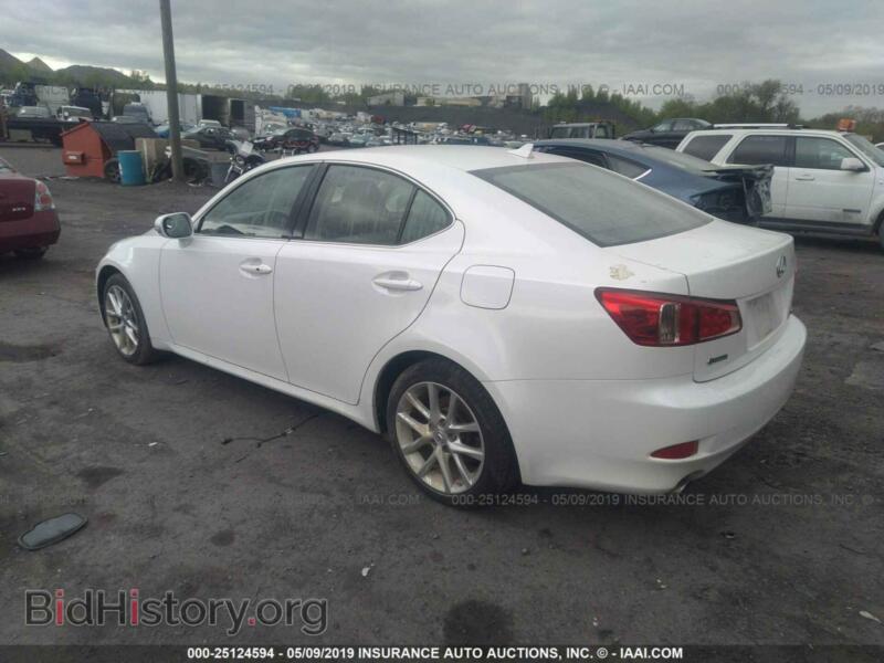 2012 Lexus IS (VIN JTHCF5C28C5055842) — фото 3 из 10