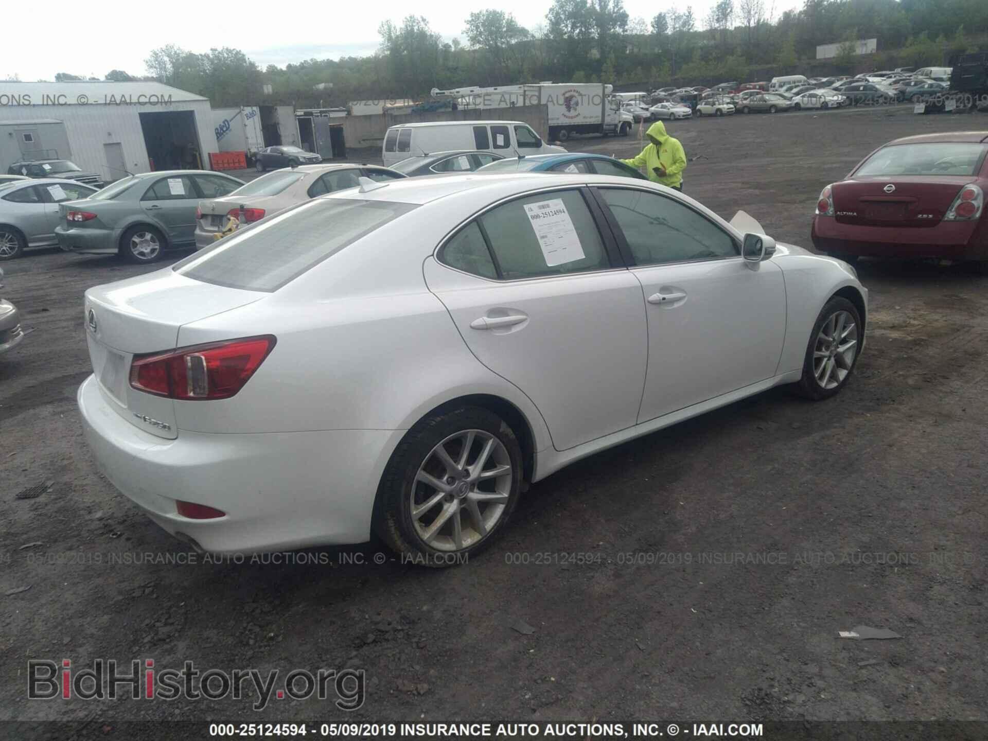 2012 LEXUS IS - VIN: JTHCF5C28C5055842 - Фото 4