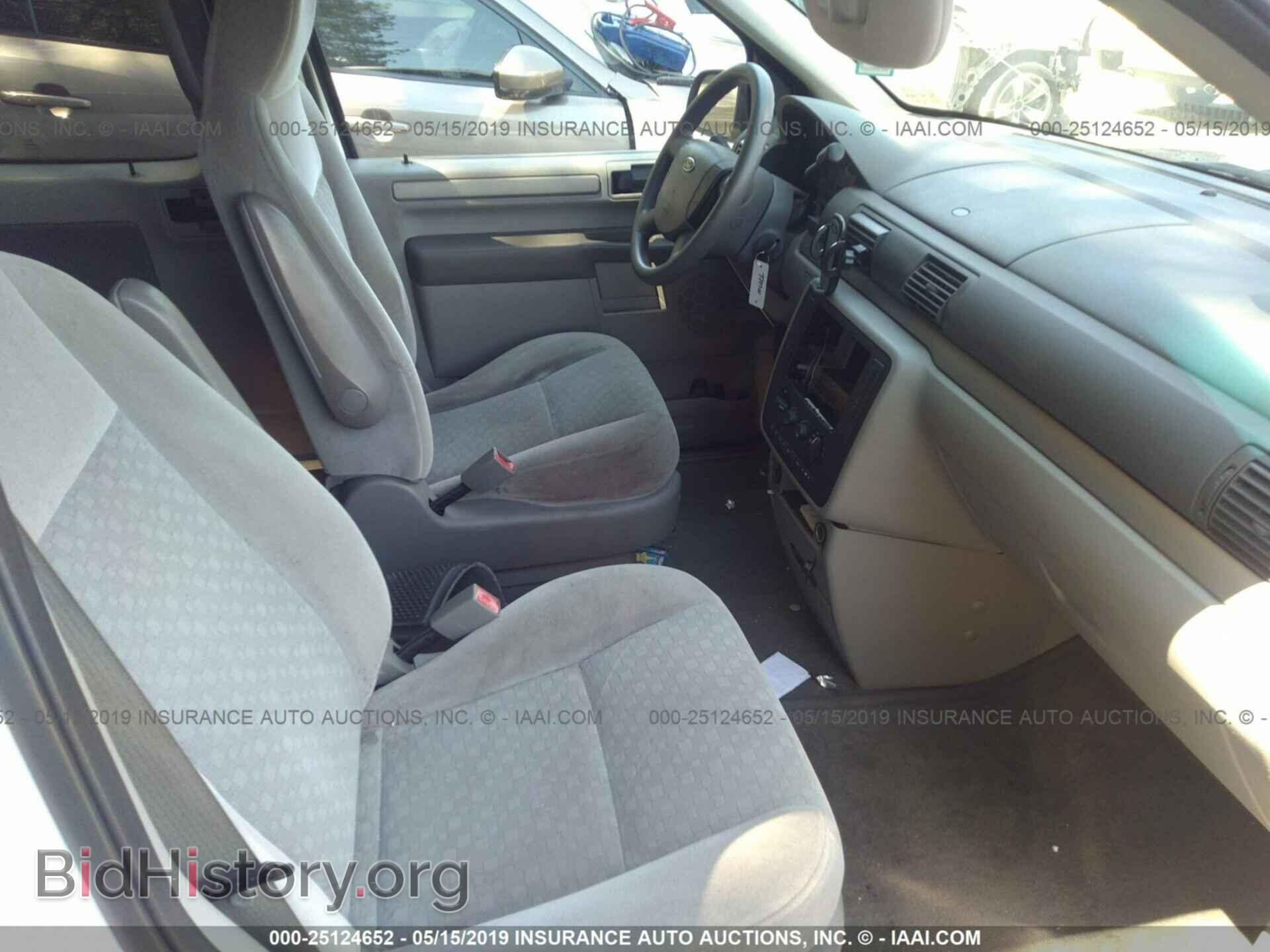 2006 FORD FREESTAR - VIN: 2FMDA51686BA58875 - Фото 5