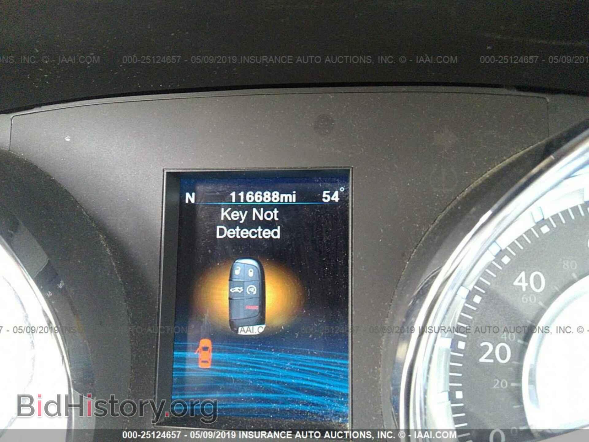 2012 CHRYSLER 300 - VIN: 2C3CCACG2CH274680 - Фото 7