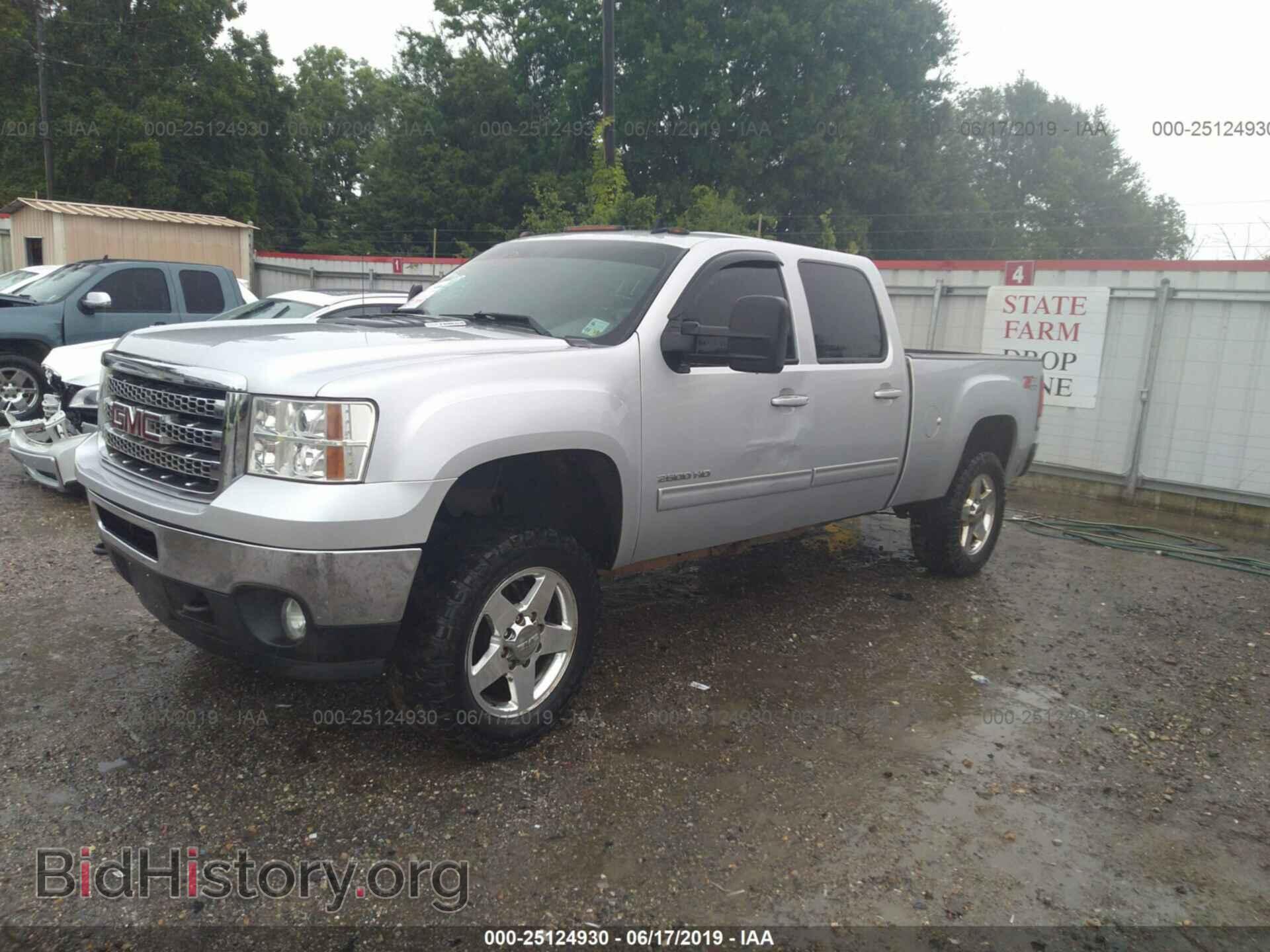 2012 GMC SIERRA - VIN: 1GT121E86CF132412 - Фото 2