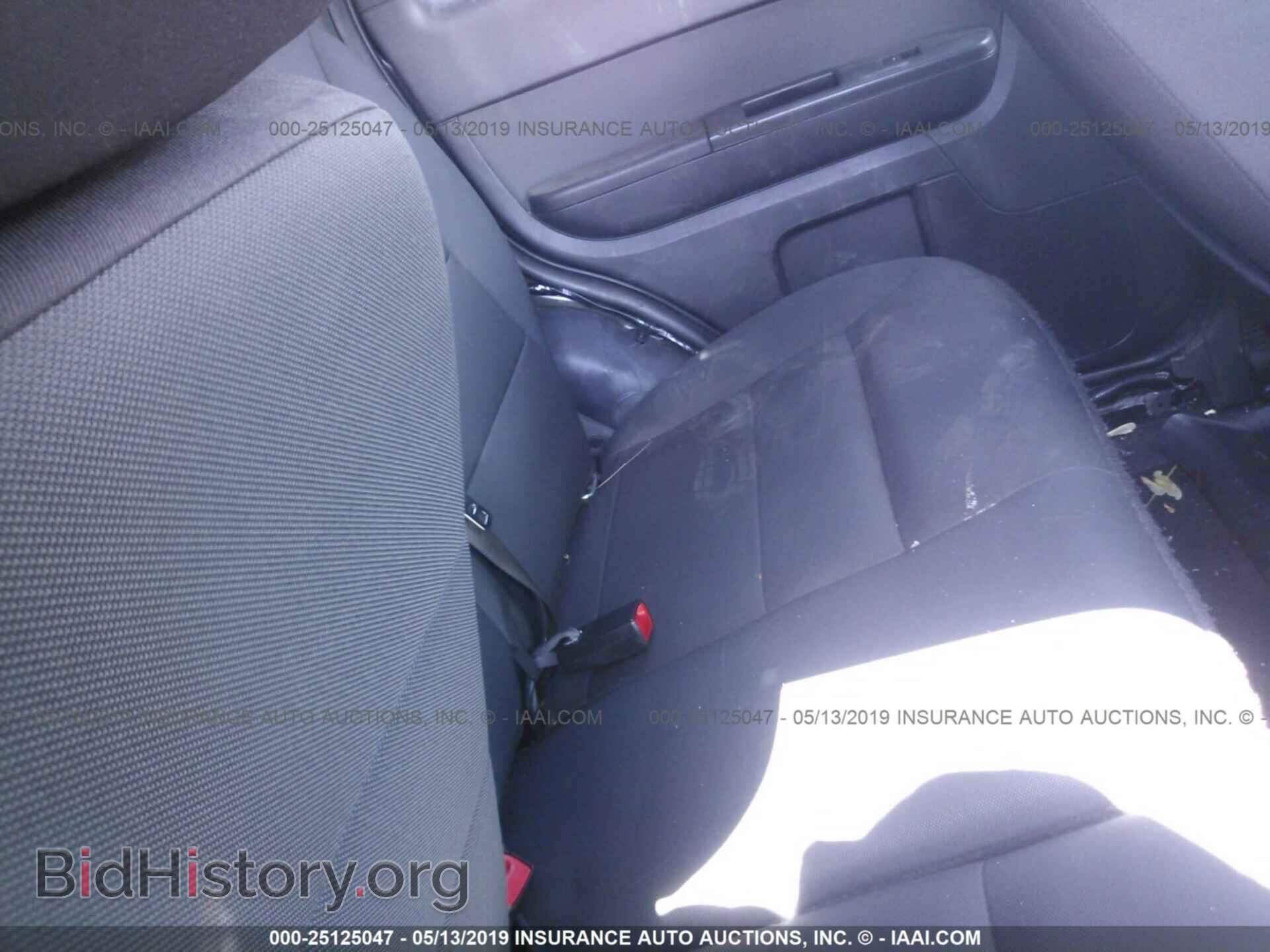 2011 FORD ESCAPE - VIN: 1FMCU0D75BKC04322 - Фото 8