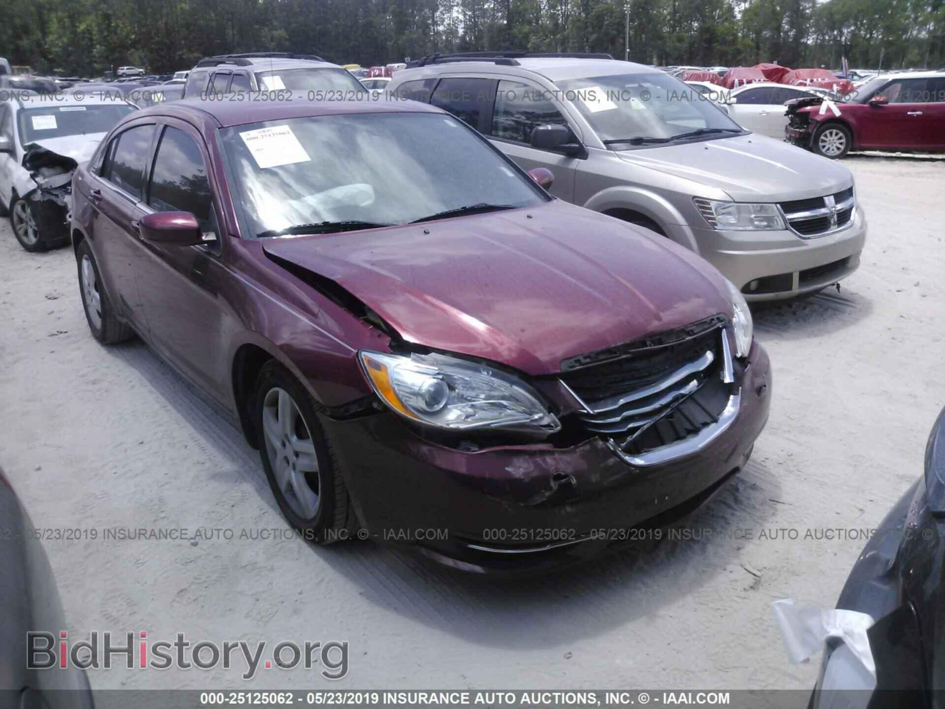 Фотография 1C3CCBAB8EN142627 - CHRYSLER 200 2014