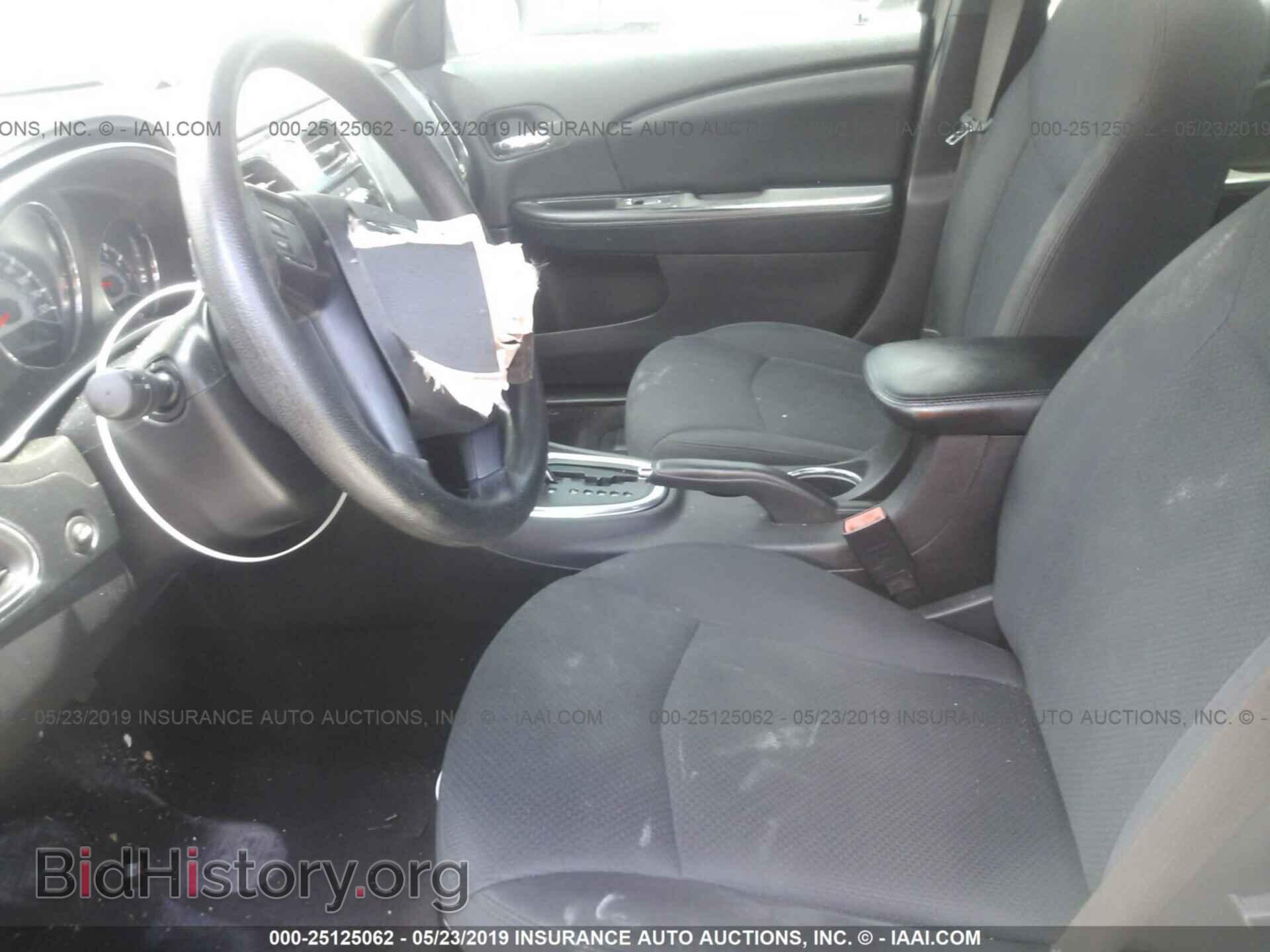 2014 CHRYSLER 200 - VIN: 1C3CCBAB8EN142627 - Photo 5