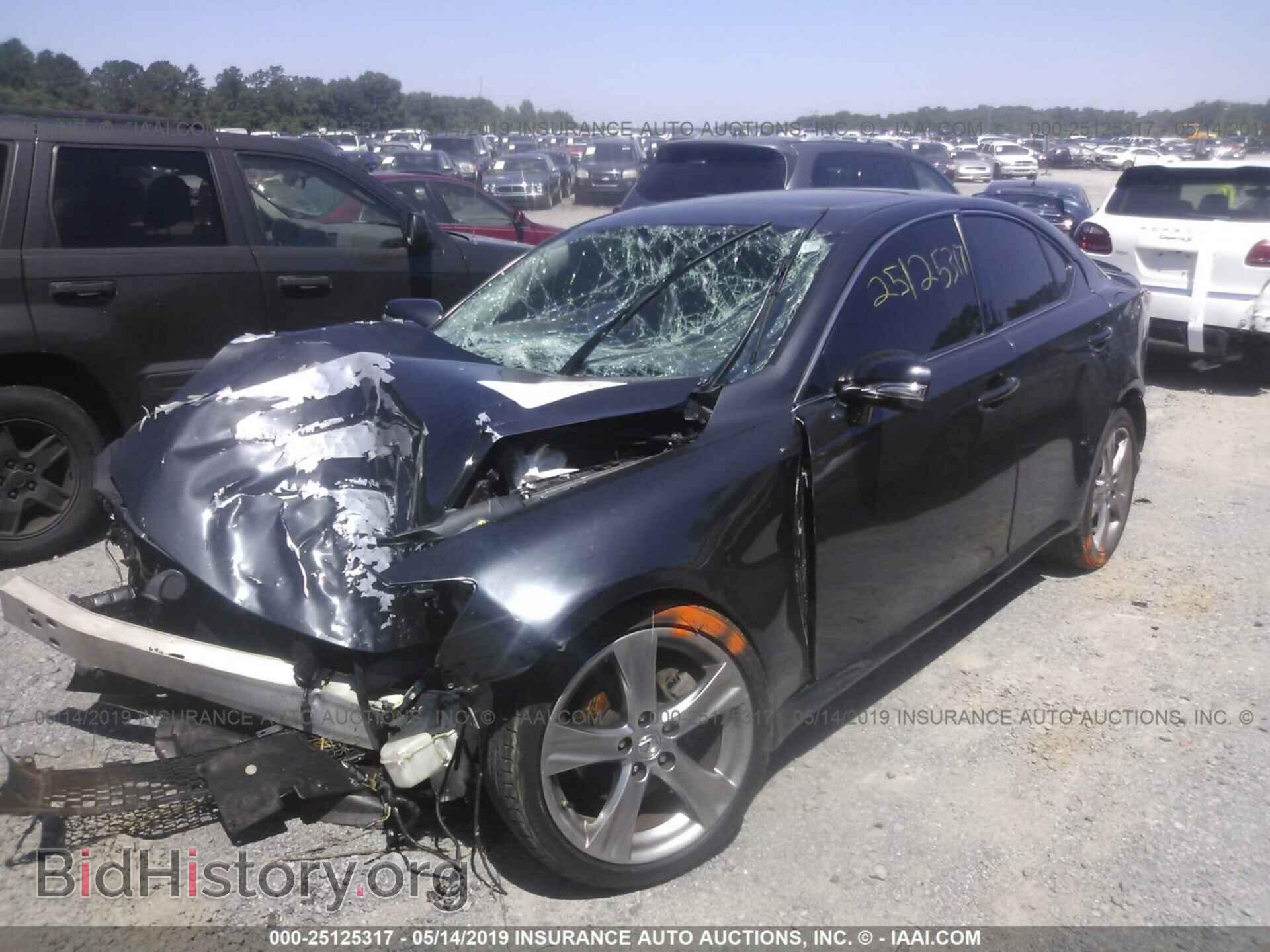 2011 LEXUS IS - VIN: JTHBF5C20B5139485 - Фото 2